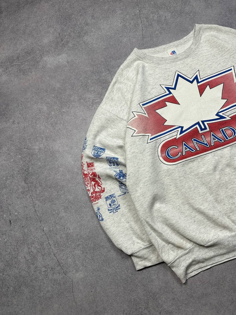 Other Vintage Canada Oversized Sweatshirt, Size M – Cozy Size US M / EU 48-50 / 2 - 2 Thumbnail