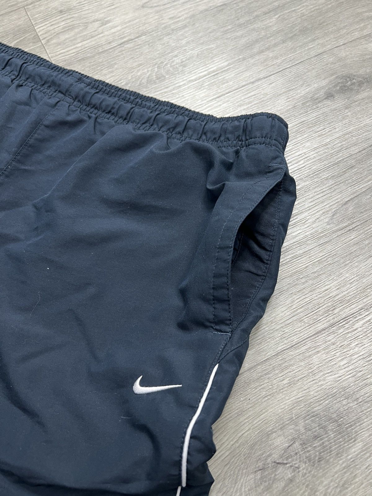 Nike Vintage 90s Nike Baggy Nylon Track Pants "Drill Style" Size US 34 / EU 50 - 4 Thumbnail