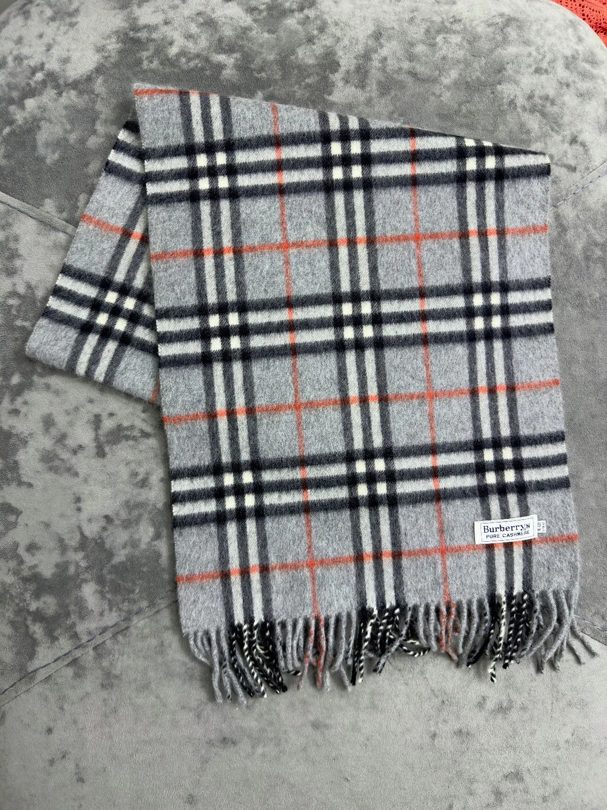 Burberry Burberrys Pure Cashmere Check Made in Scotland 140 x 31cm Size ONE SIZE - 1 Thumbnail
