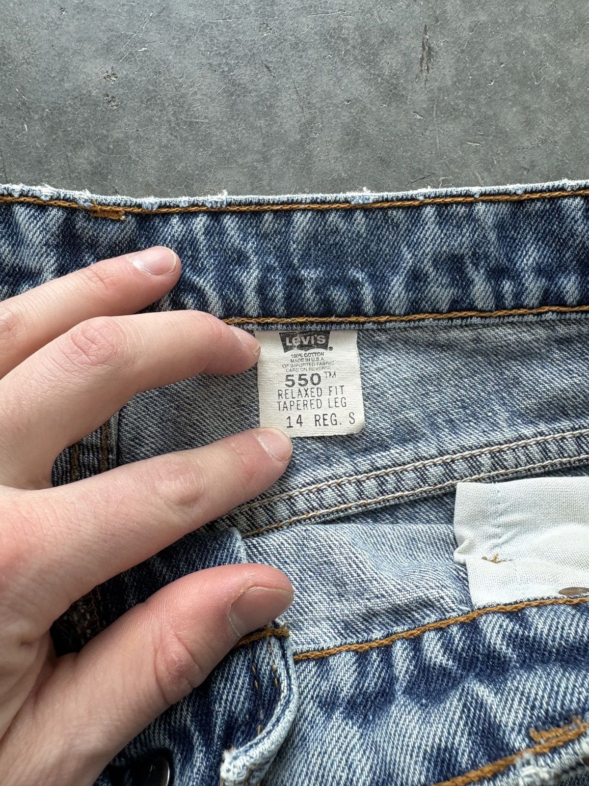 Levi's Vintage 90s Levis 550 Denim Shorts Baggy Distressed Skater Size US 31 - 4 Thumbnail