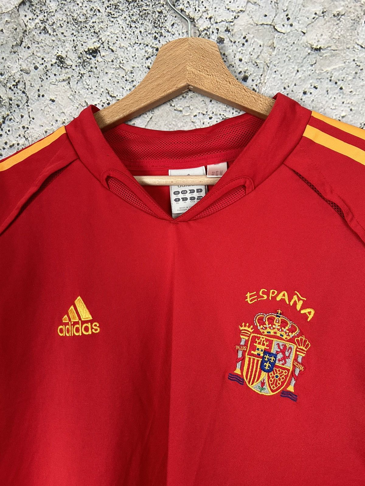 Adidas Vintage Spain Adidas Soccer Jersey 2004 Euro Retro Rare Size US XL / EU 56 / 4 - 3 Thumbnail