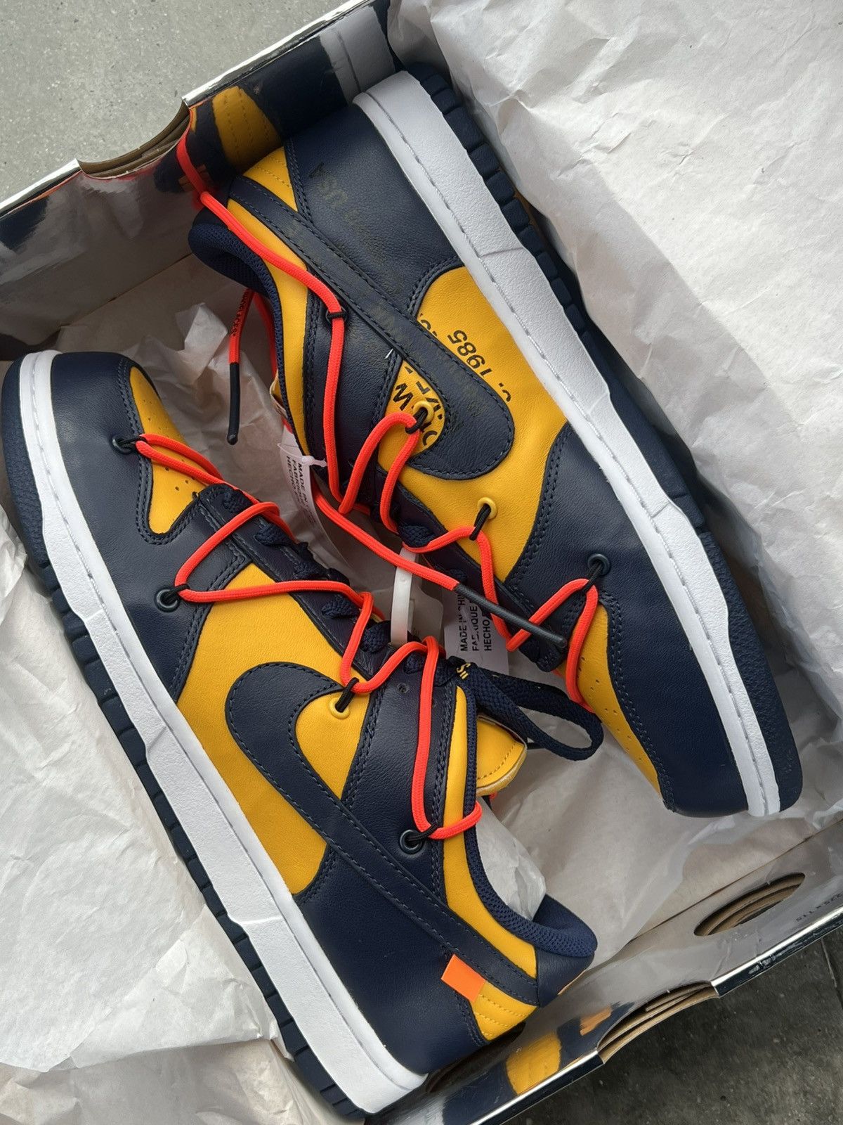 Nike × Off-White Nike Dunk Low x OFF WHITE Michigan New! Size US 10.5 / EU 43-44 - 14 Thumbnail