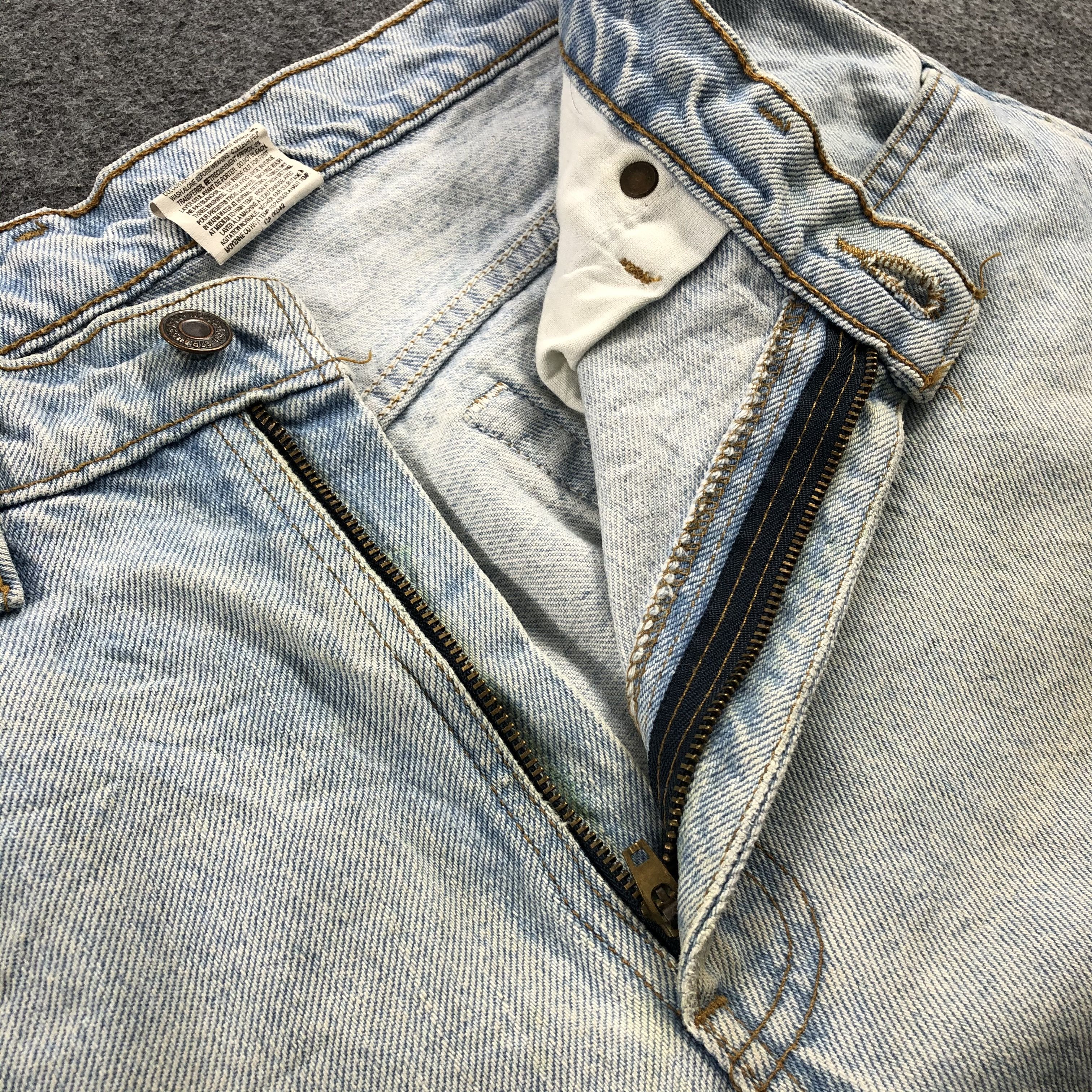 Levi's × Vintage Vintage 90s Light Wash Levis 535 Jeans-JM1234 Size US 34 / EU 50 - 8 Thumbnail