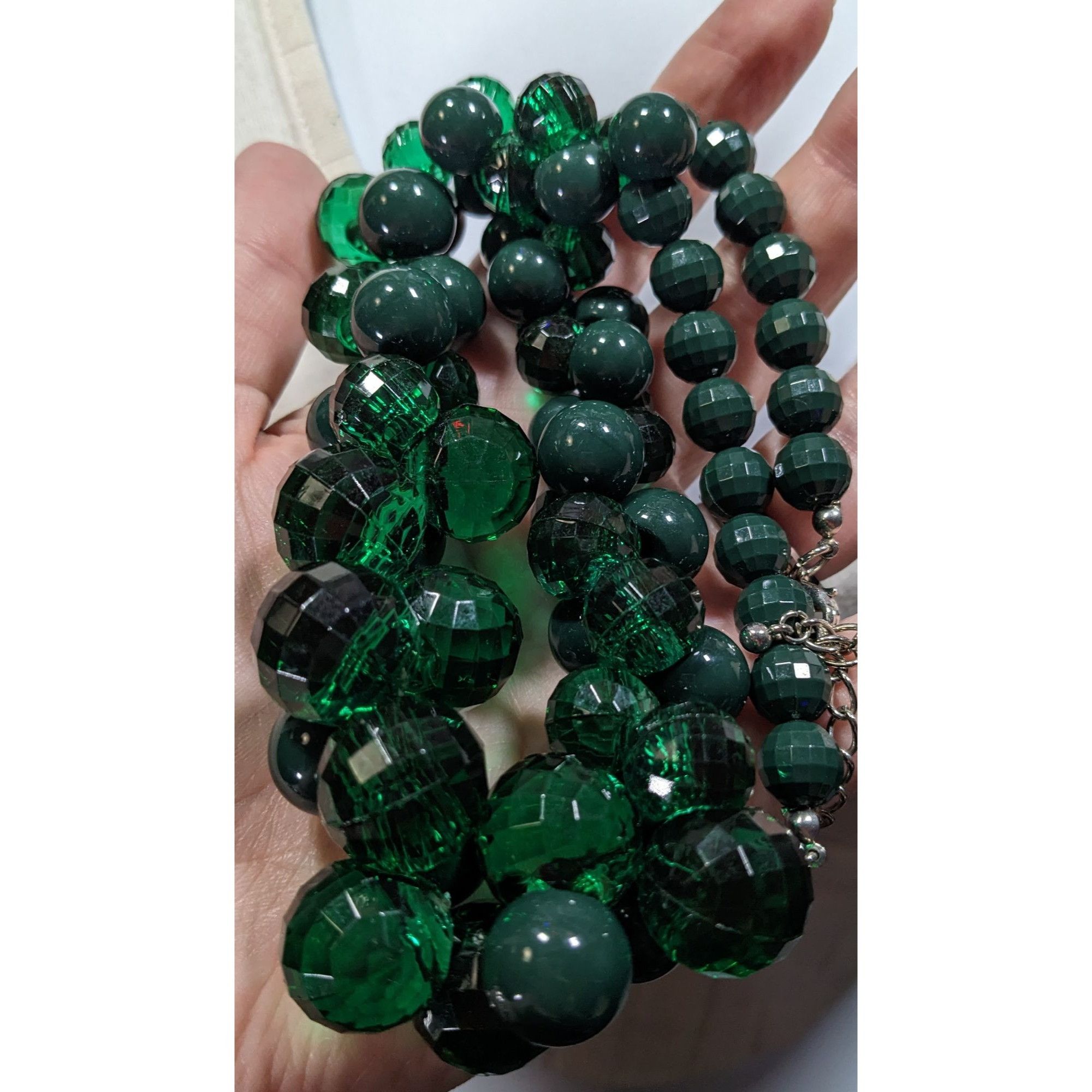Other Chunky Cottagecore Green Beaded Torsade Necklace Size ONE SIZE - 4 Thumbnail