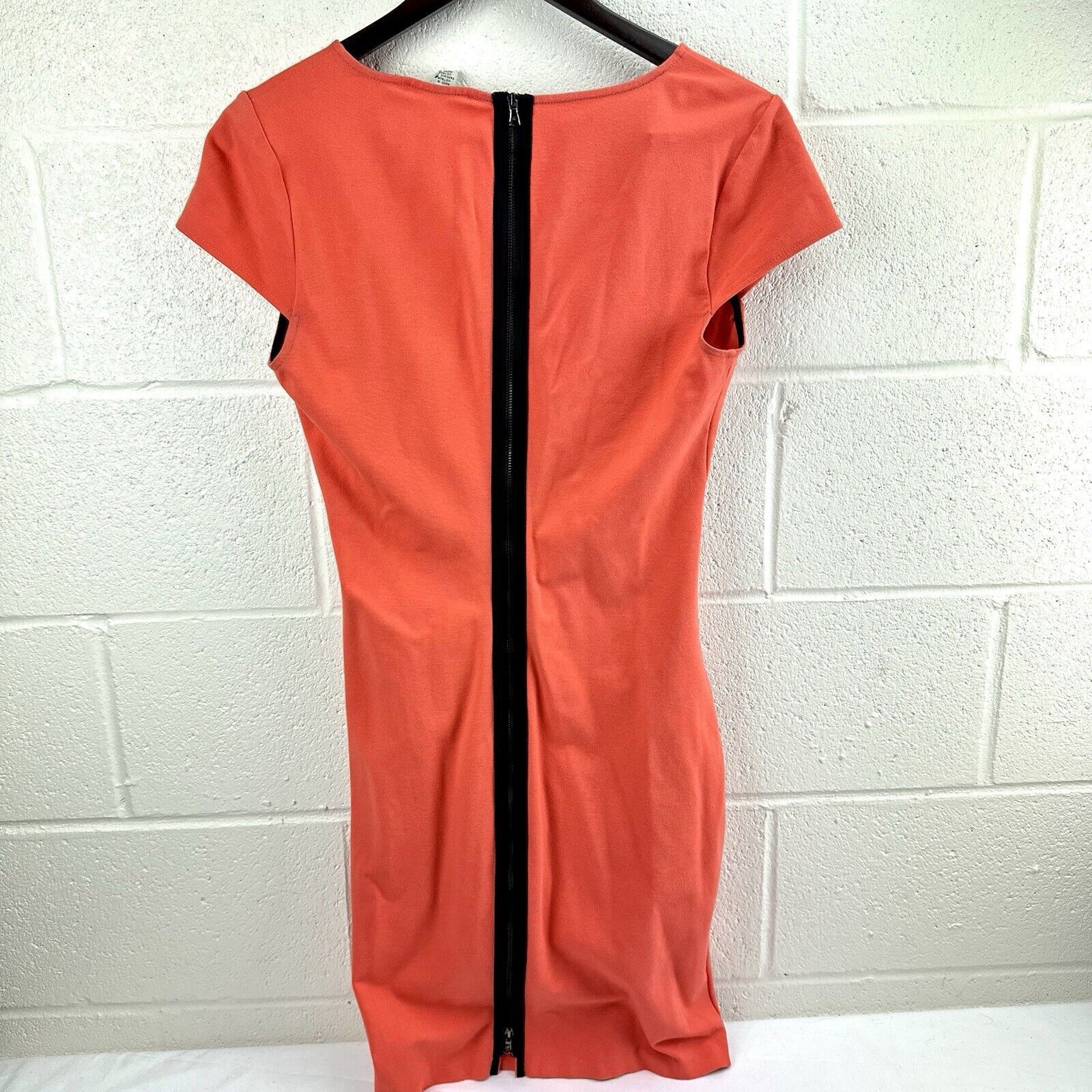 Kenneth Cole Kenneth Cole NY Stretch Exposed Zipper Cap Sleeve Dress Sz 8 Size M / US 6-8 / IT 42-44 - 8 Thumbnail