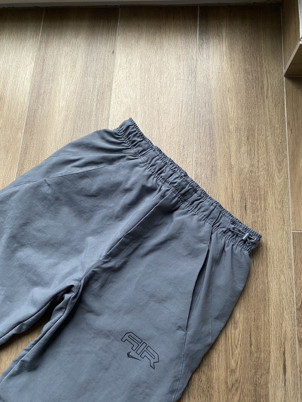 Nike Nike Vintage Pants Nylon Baggy Drill Japanese Y2K Sweatpants Size US 32 / EU 48 - 6 Thumbnail