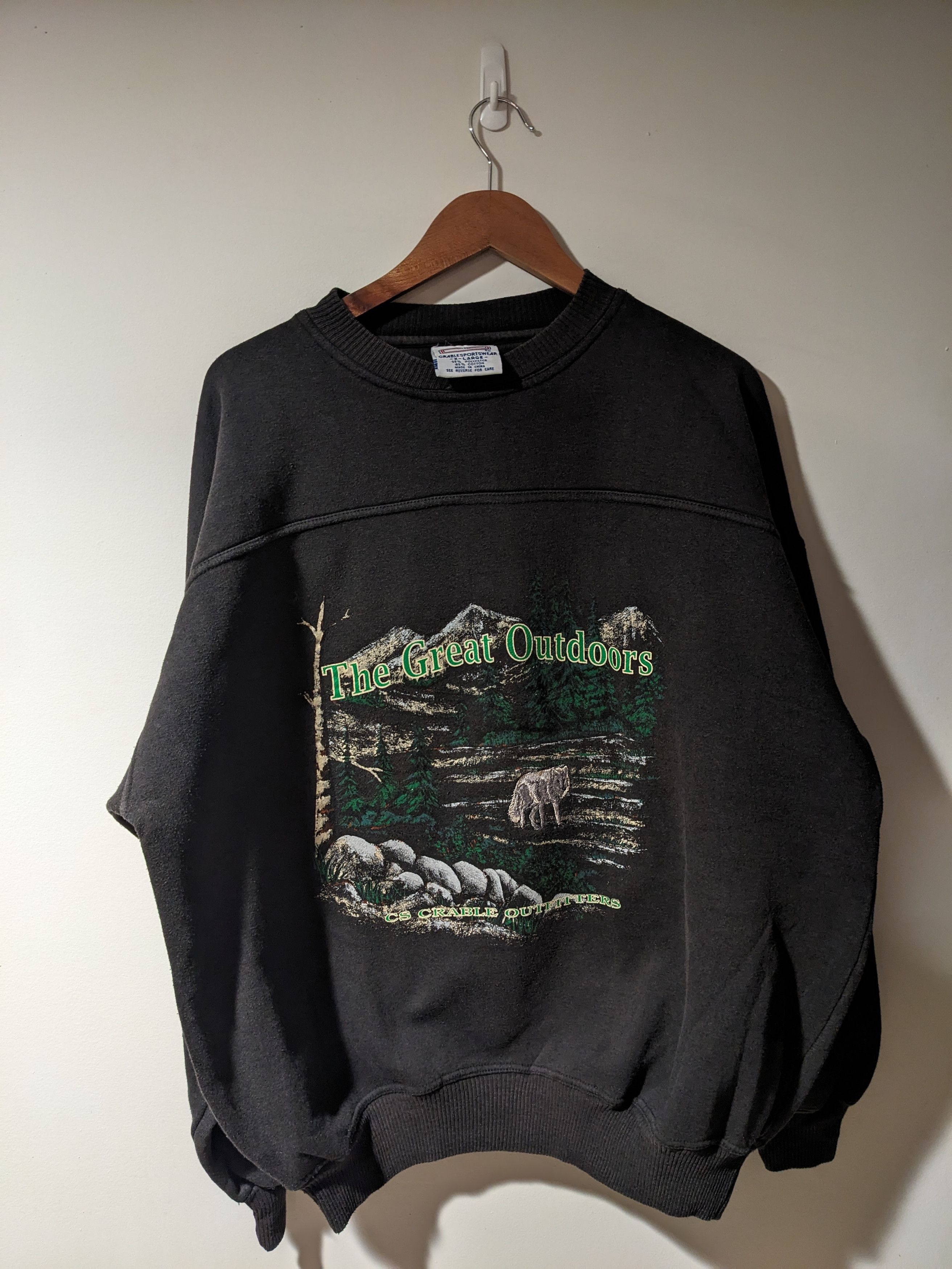 Vintage Vintage 90s The Great Outdoors Wolf Animal Nature Sweatshirt Size US XL / EU 56 / 4 - 1 Thumbnail