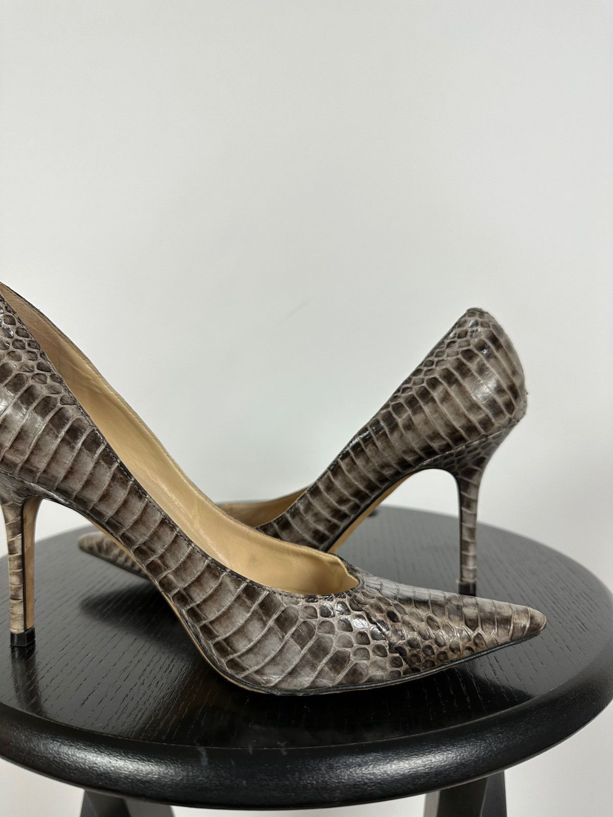 Jimmy Choo Jimmy Choo Pumps Croc Embossed Heels Pointed Toe Size 36 1/2 Size US 6.5 / IT 36.5 - 17 Thumbnail