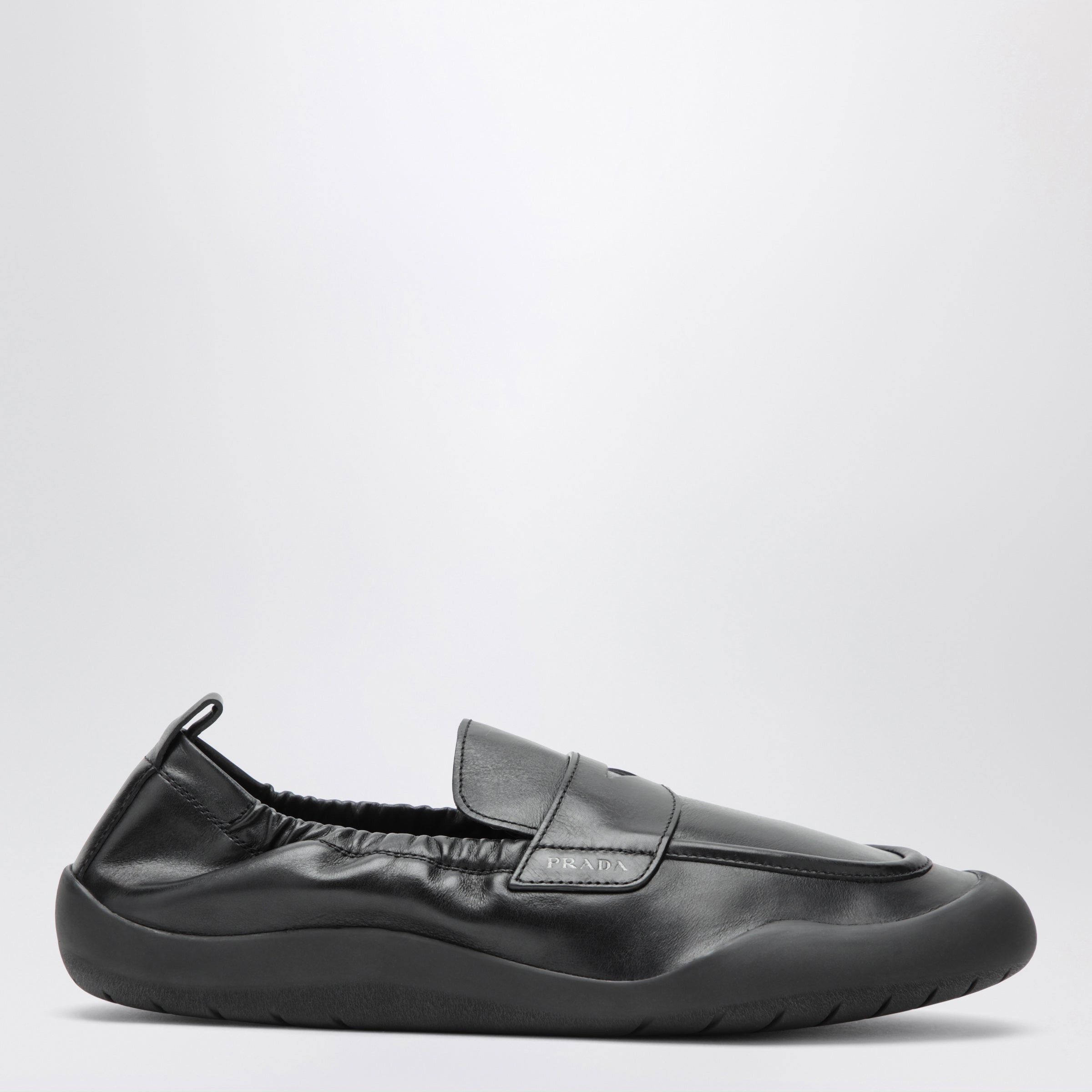 ヨ*ピ様 90s prada square loafer Prada 90s Square Toe Loafer | Grailed