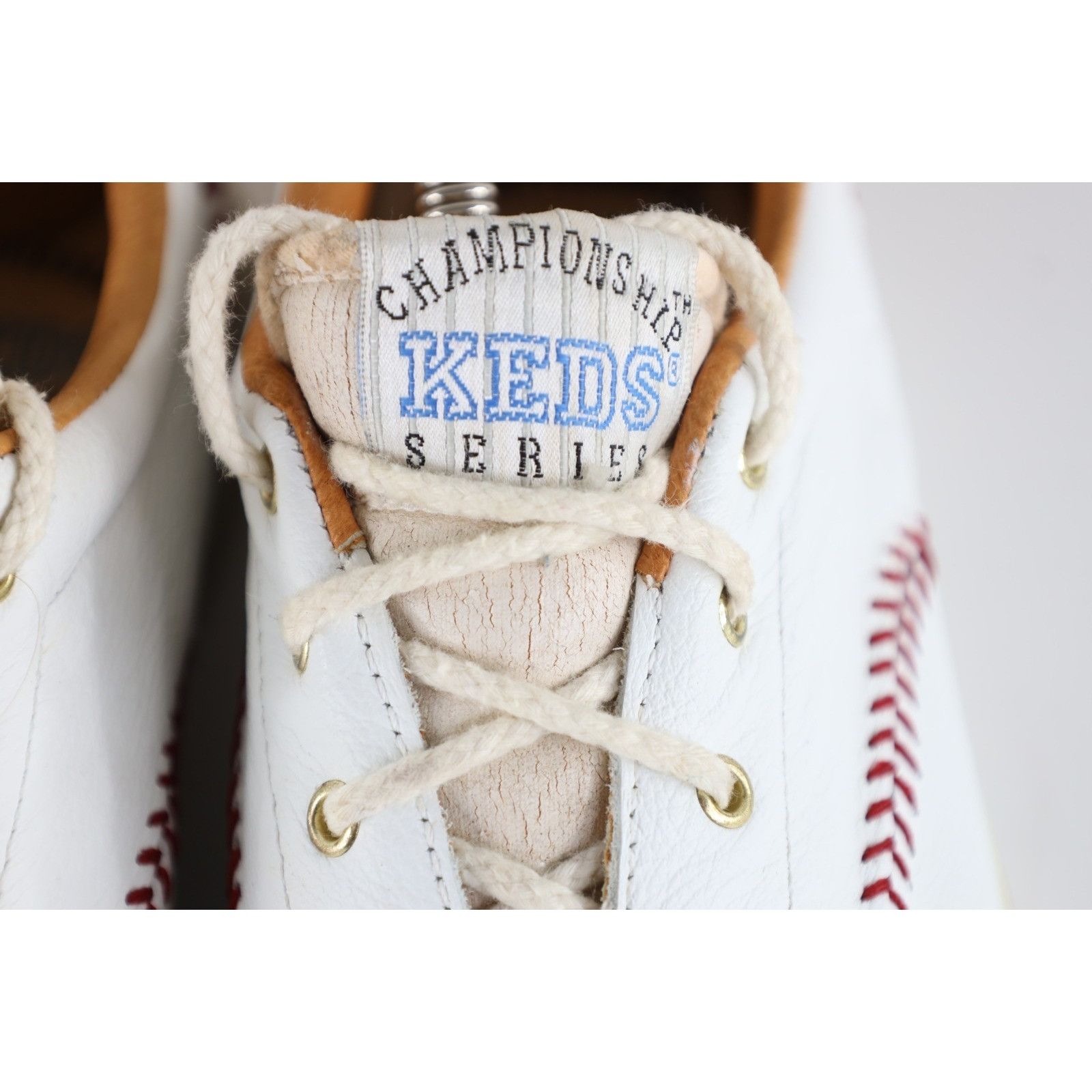 Keds Vintage 90s Keds Distressed Leather Baseball Sneakers Shoes Size US 10 / IT 40 - 3 Thumbnail