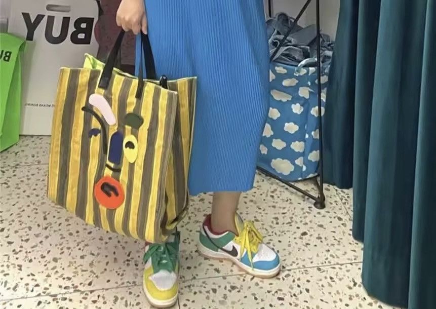 Handmade Canvas Capacity Designer Cartoon Shoulder Shopping Bag Size ONE SIZE - 2 Thumbnail