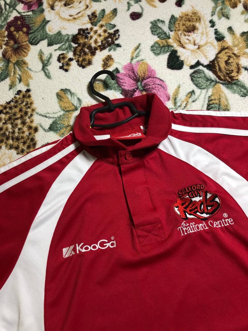 Vintage Vintage T-Shirt Red KooGa logo Y2K Jerseys sportwear Size US M / EU 48-50 / 2 - 7 Thumbnail