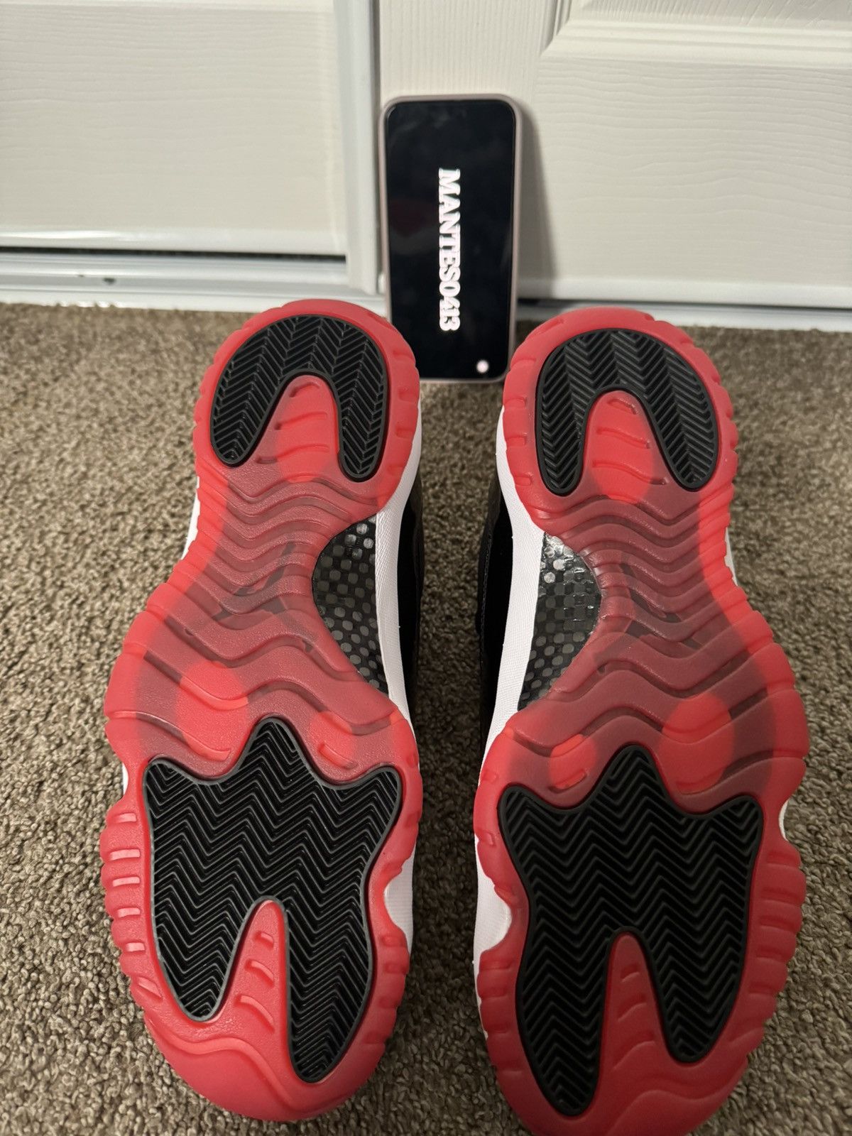 Jordan Brand × Nike Jordan 11 Bred Low Size US 11 / EU 44 - 12 Thumbnail