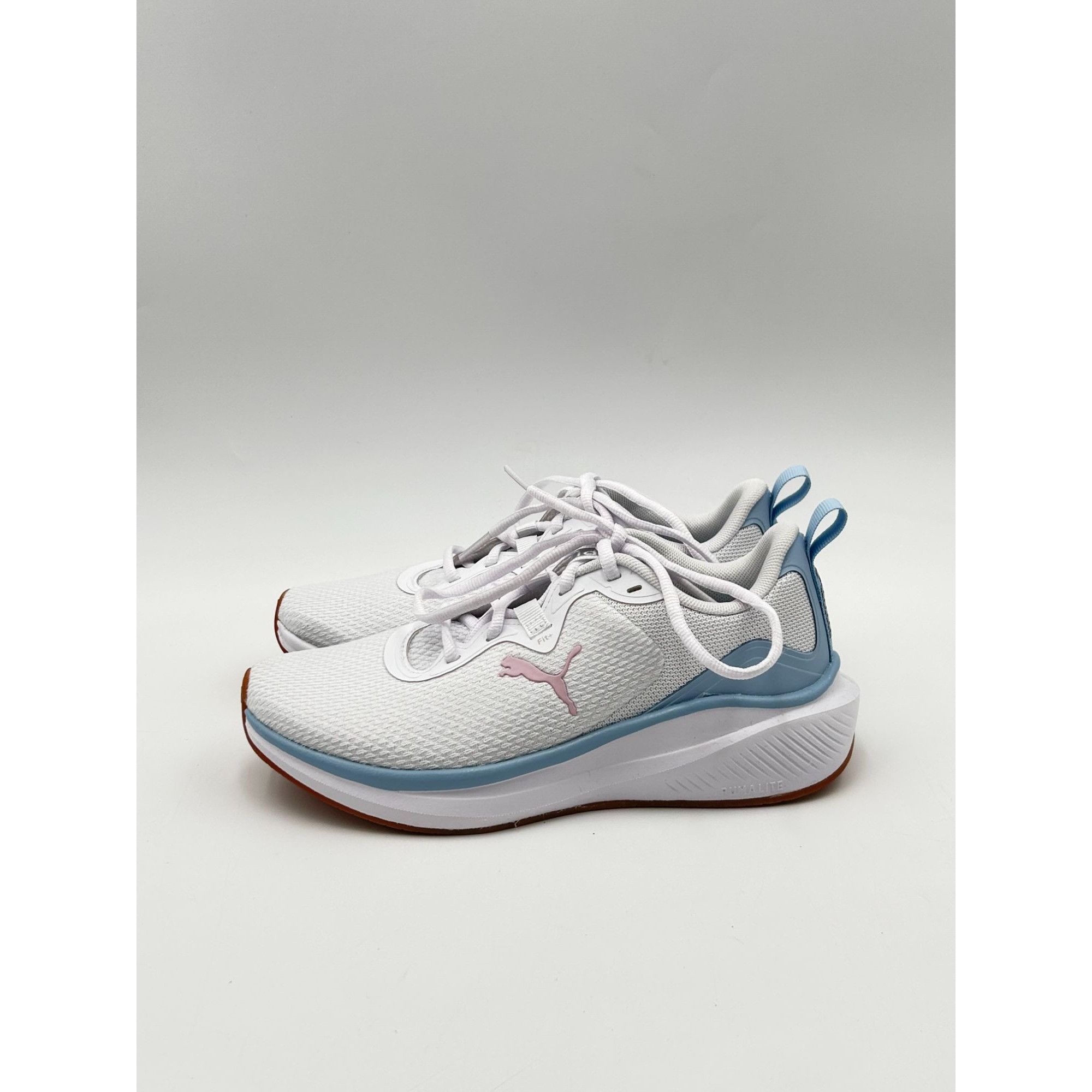 Other Puma Skyrocket Womens 6 White Athletic Sneakers Lace Up Trai Size US 6 / IT 36 - 4 Thumbnail