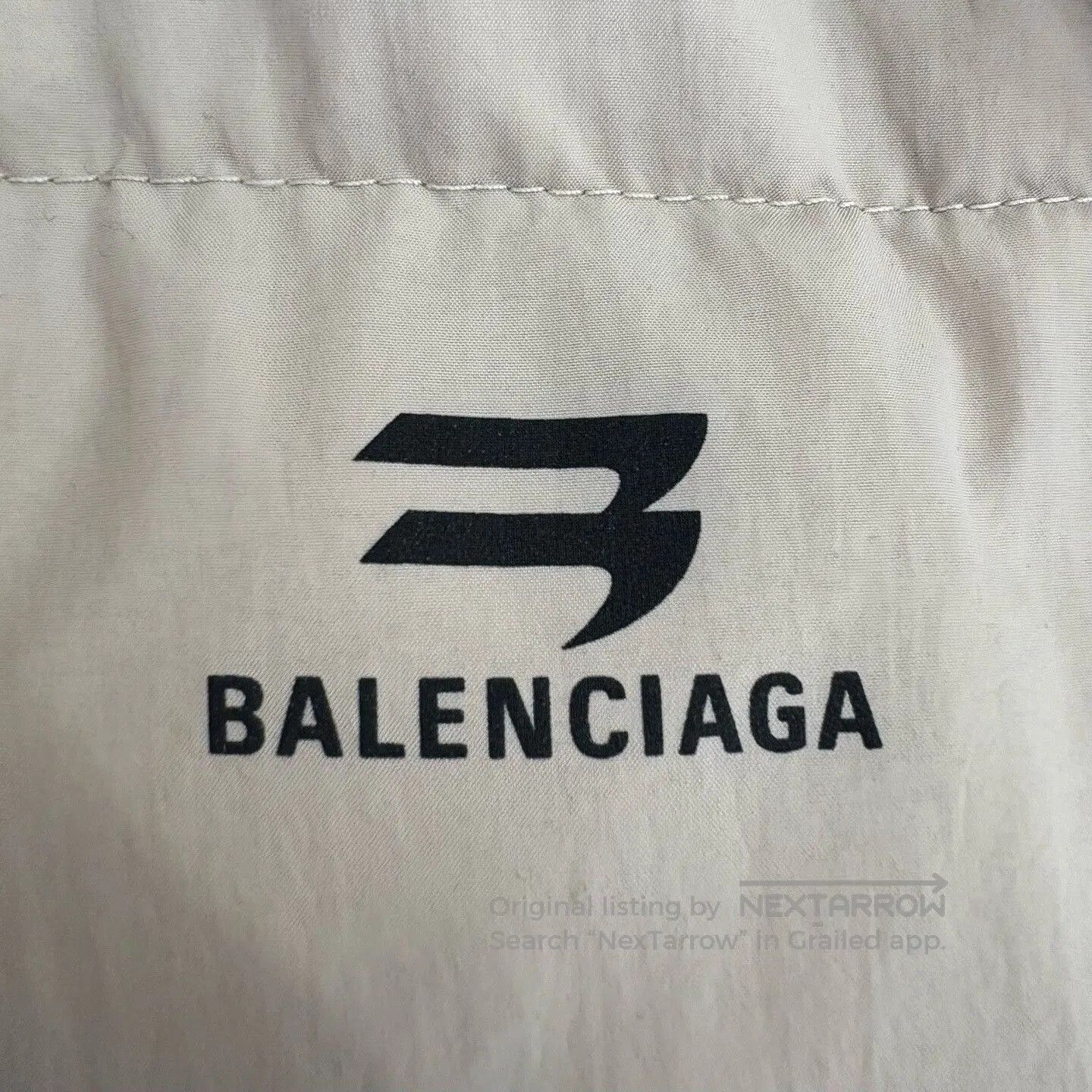 Balenciaga balenciaga beige double hook puffer jacket. Size US M / EU 48-50 / 2 - 6 Thumbnail