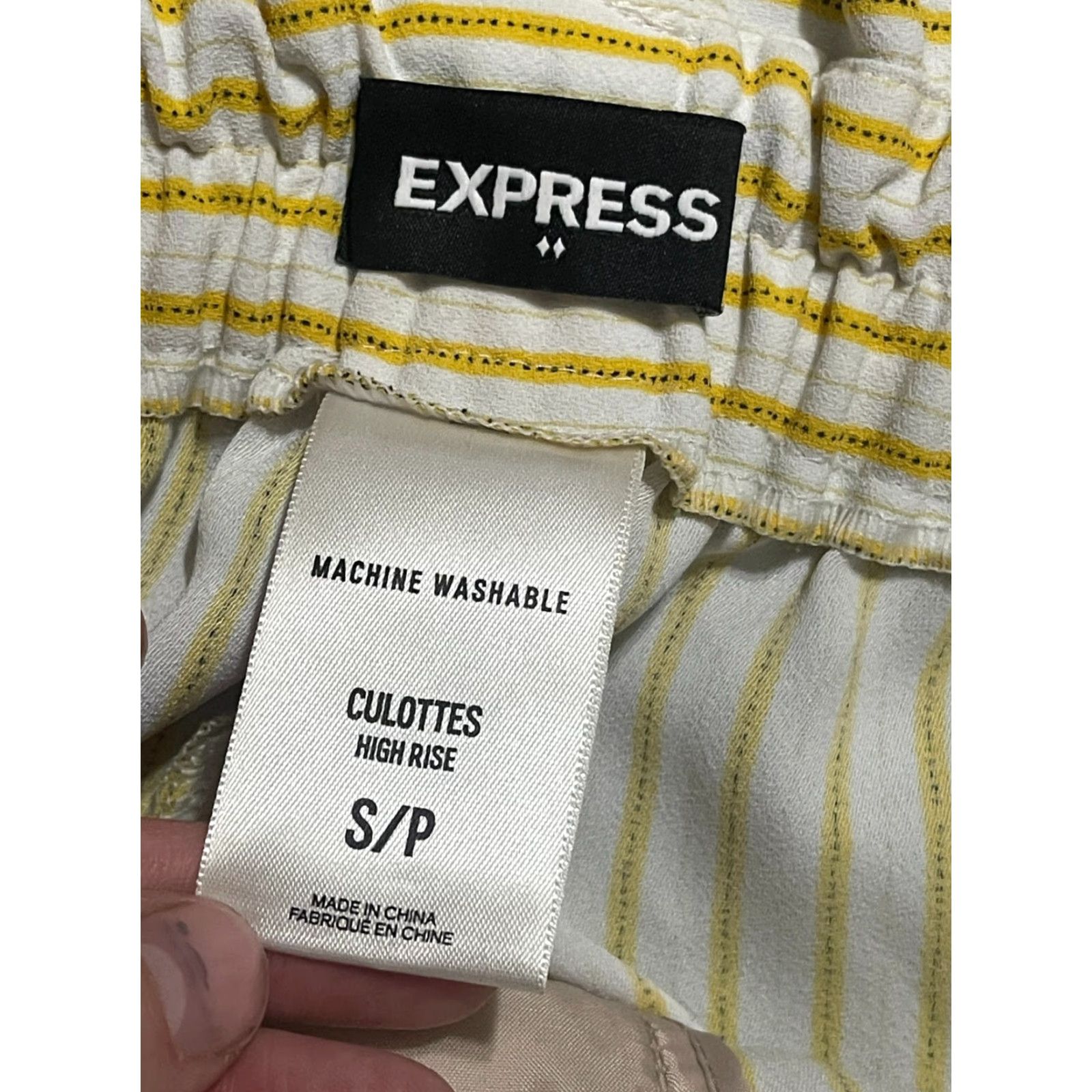 Express Express Pants Women's Small Yellow White Striped CULOTTES High Rise Cropped Pants Mens? No, ignore. Size 28" / US 6 / IT 42 - 6 Thumbnail