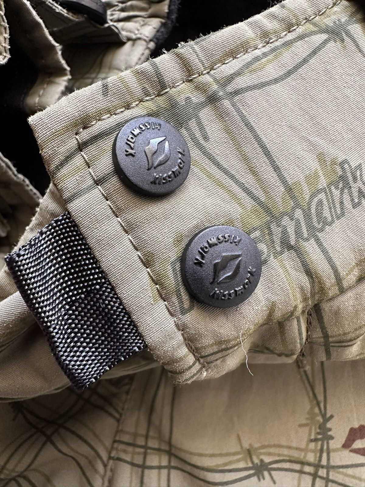 Japanese Brand 2000's Kissmark - Barbed gorpcore outdoor pants Size US 29 - 17 Thumbnail