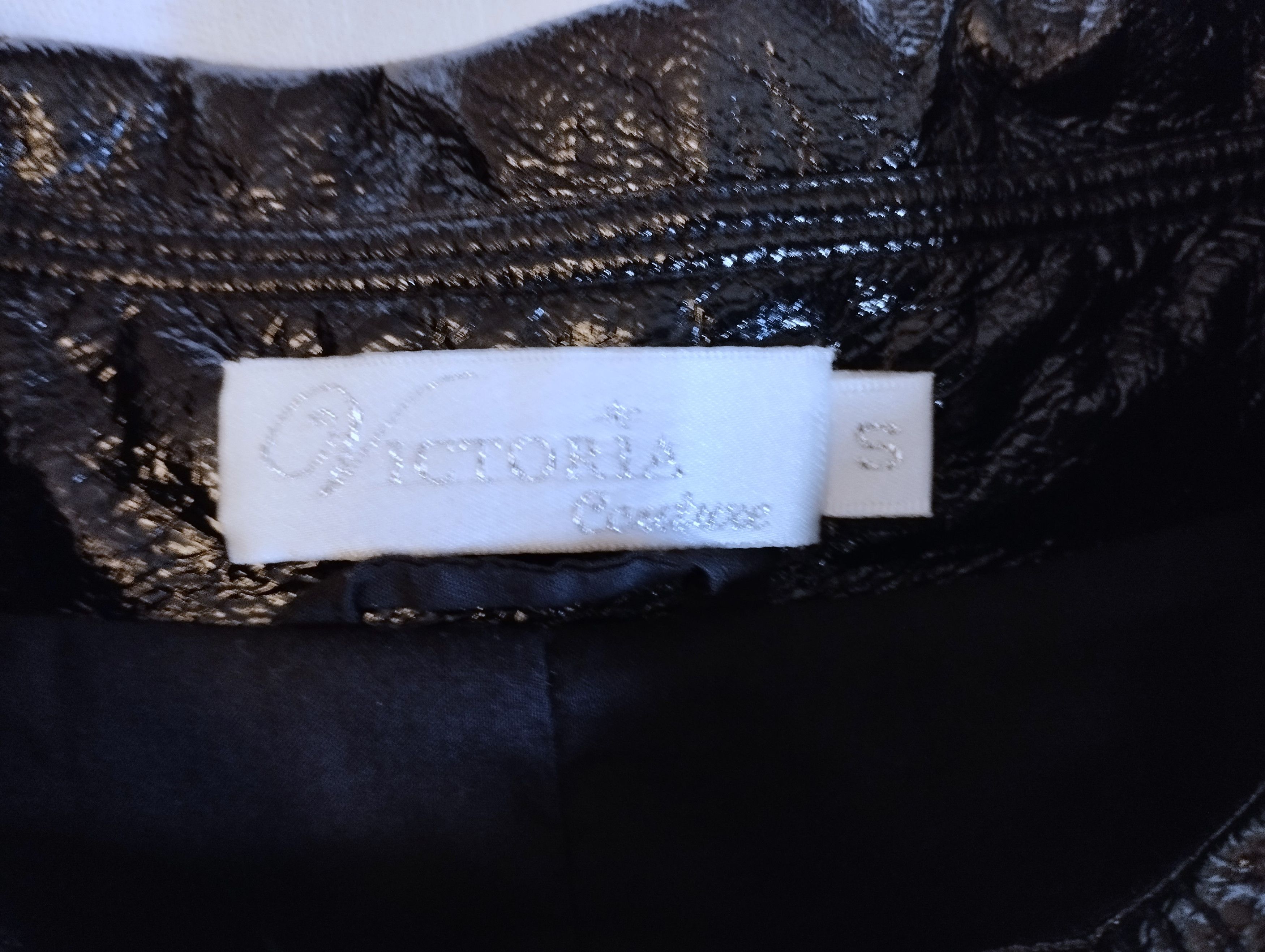 Designer Victoria Couture Veste Collector Hello Kitty TS Size S / US 4 / IT 40 - 2 Thumbnail