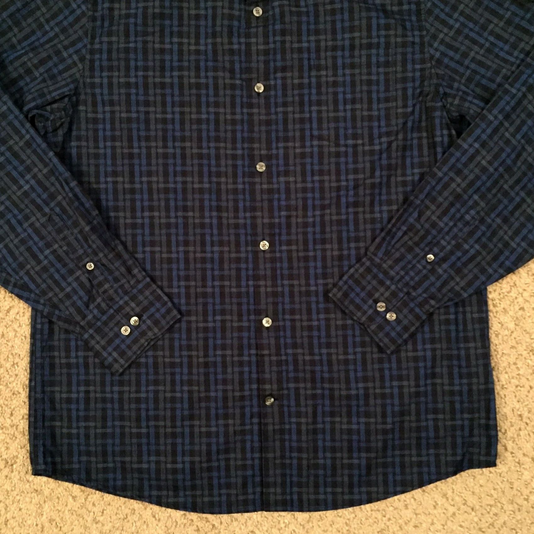 Liz Claiborne Claiborne Shirt Mens Large Blue Plaid Long Sleeve Button Up Size US L / EU 52-54 / 3 - 4 Thumbnail