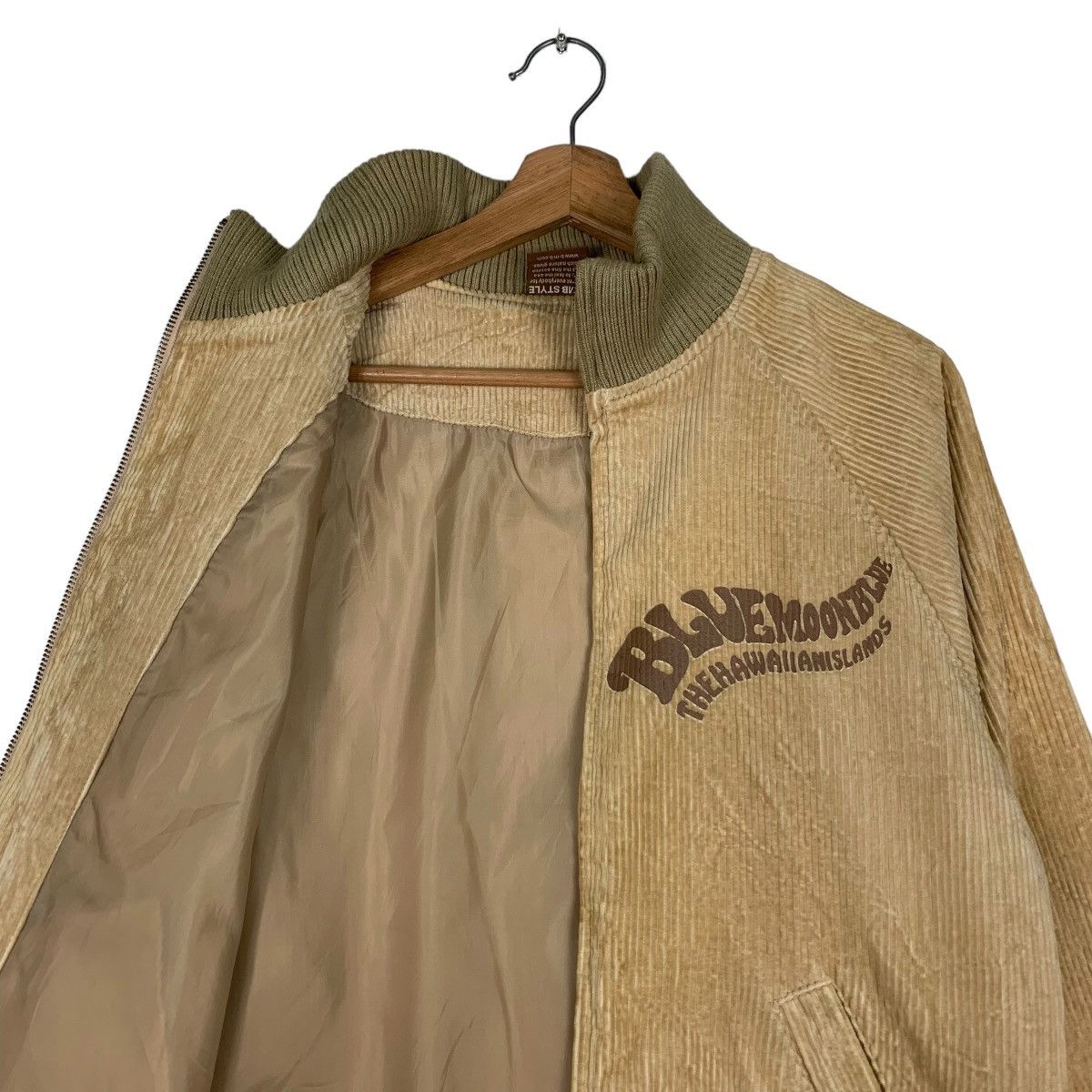 Japanese Brand BLUE MOON BLUE Big Logo Corduroy Jacket #0924-C41 Size US M / EU 48-50 / 2 - 10 Thumbnail