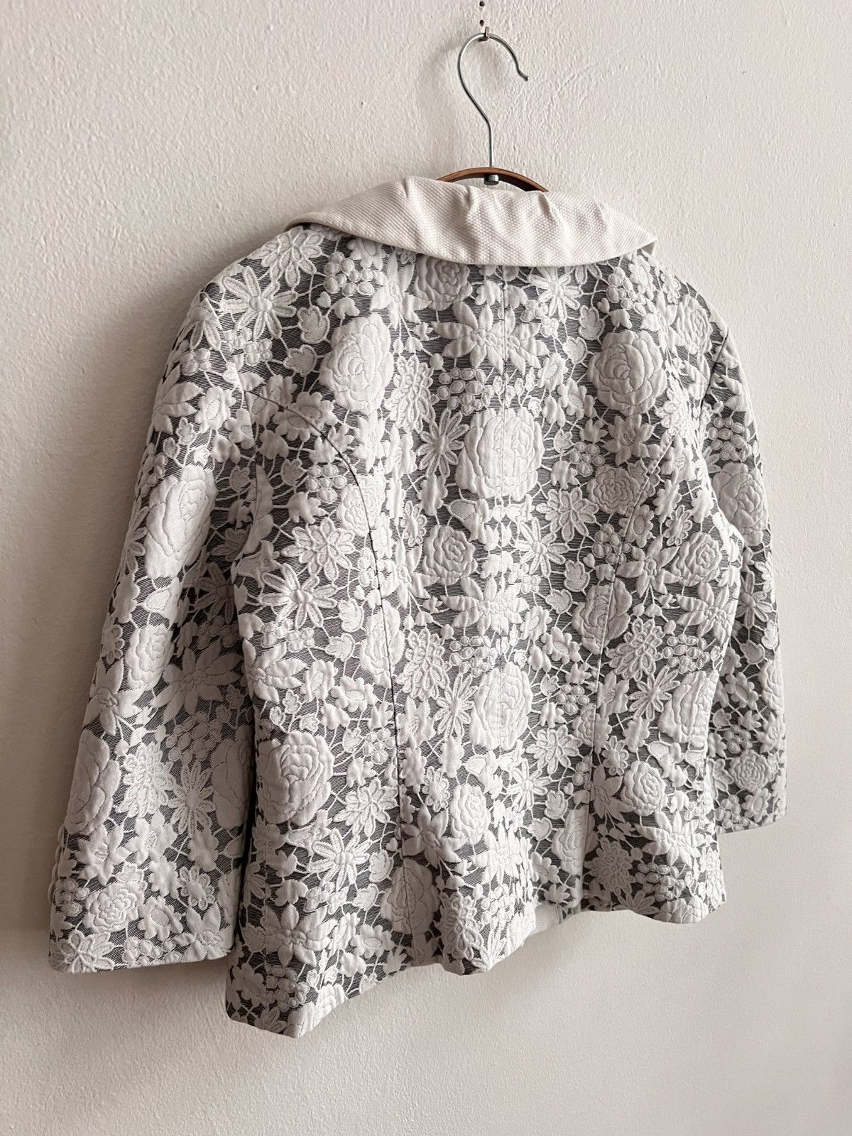 Louis Vuitton Louis Vuitton by Marc Jacobs Floral pattern blazer Size M / US 6-8 / IT 42-44 - 8 Thumbnail