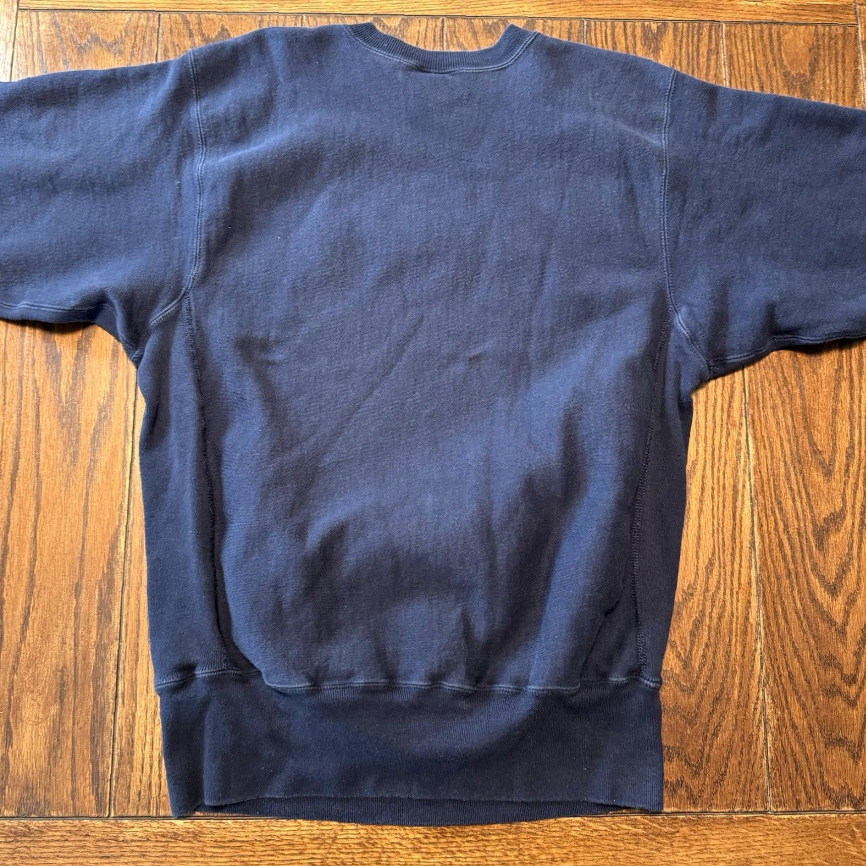 Champion VINTAGE Champion Reverse Weave Harvard College Sweatshirt Crewneck Made In Usa XL Blue Embroidered Men Size US L / EU 52-54 / 3 - 6 Thumbnail