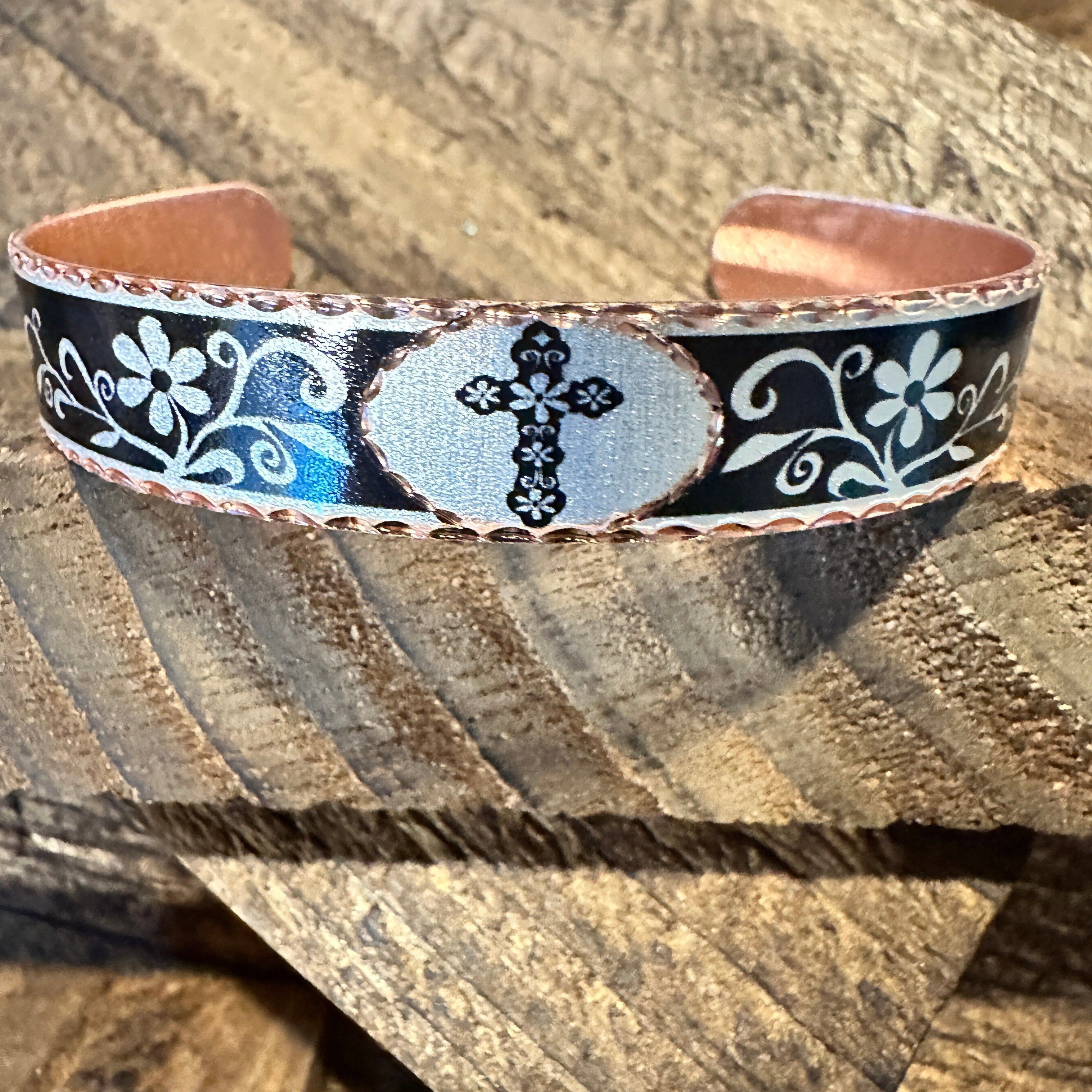 Other Handmade Boho Copper Narrow Cuff Bracelet, Diamond Cut Cross Size ONE SIZE - 8 Thumbnail