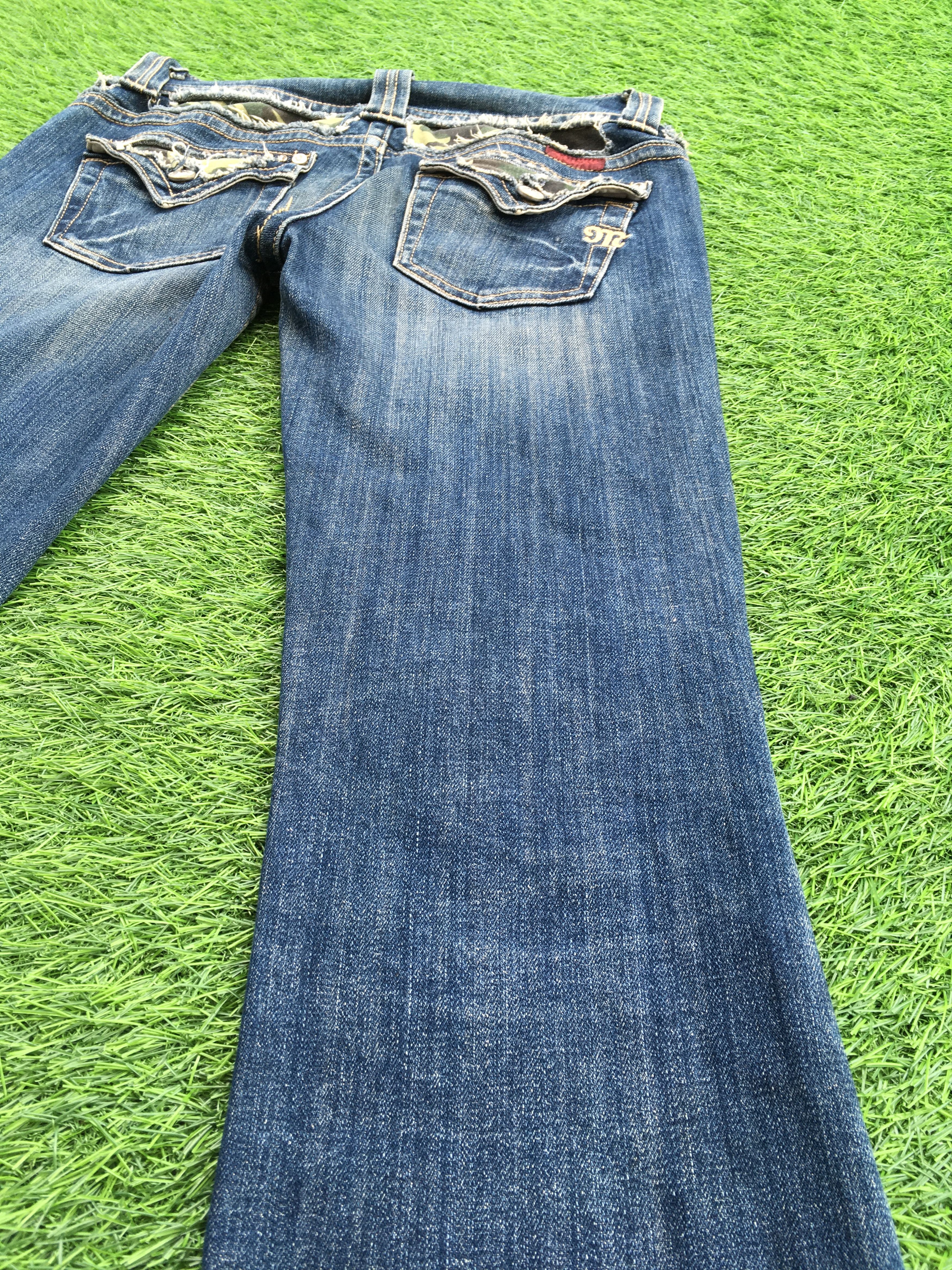 Jean Camo Embellished Bootcut Jeans D-1201 Size 28" / US 6 / IT 42 - 8 Thumbnail