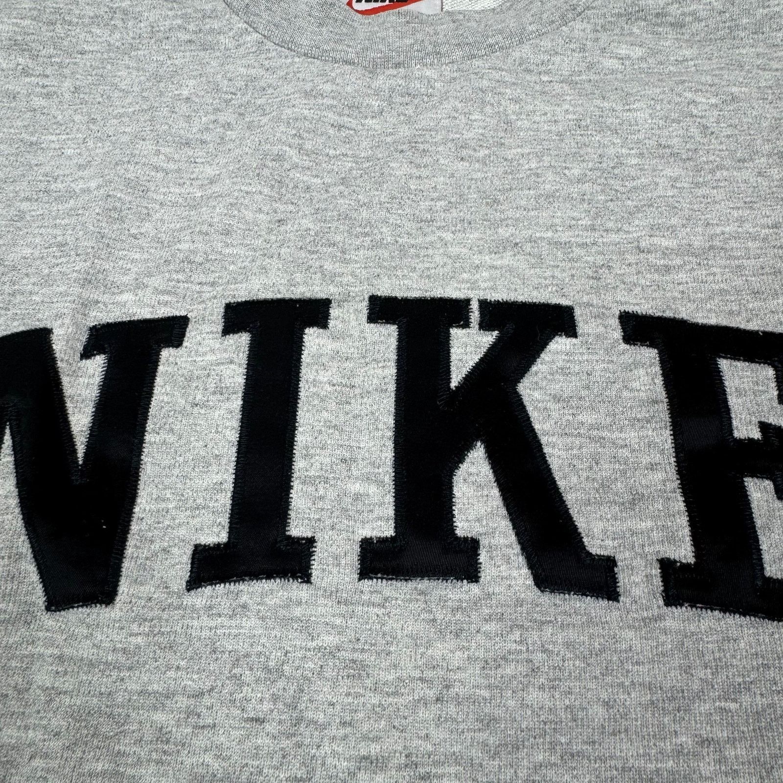 Japanese Brand × Nike × Vintage Nike Mens Gray Cotton Crew Neck Long Sleeve Sweatshirt M Size US M / EU 48-50 / 2 - 4 Thumbnail
