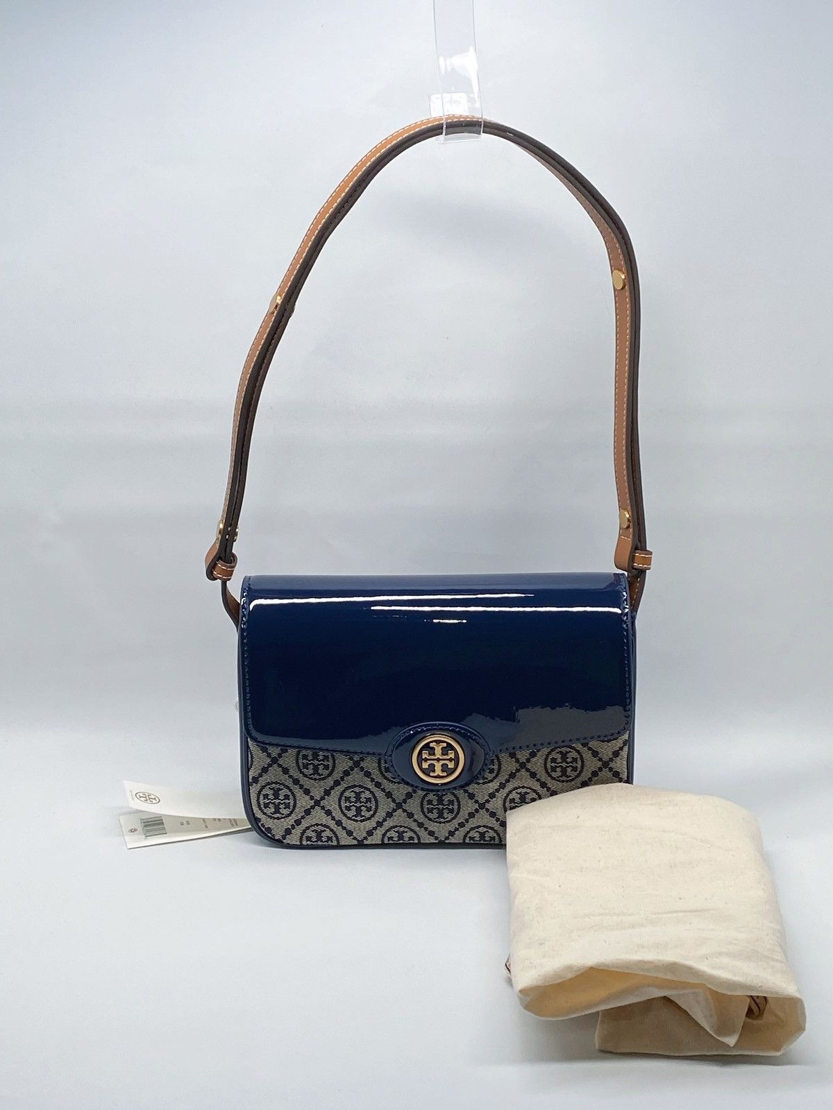 Tory Burch Tory Burch Robinson T Monogram Convertible Shoulder Bag Size ONE SIZE - 3 Thumbnail