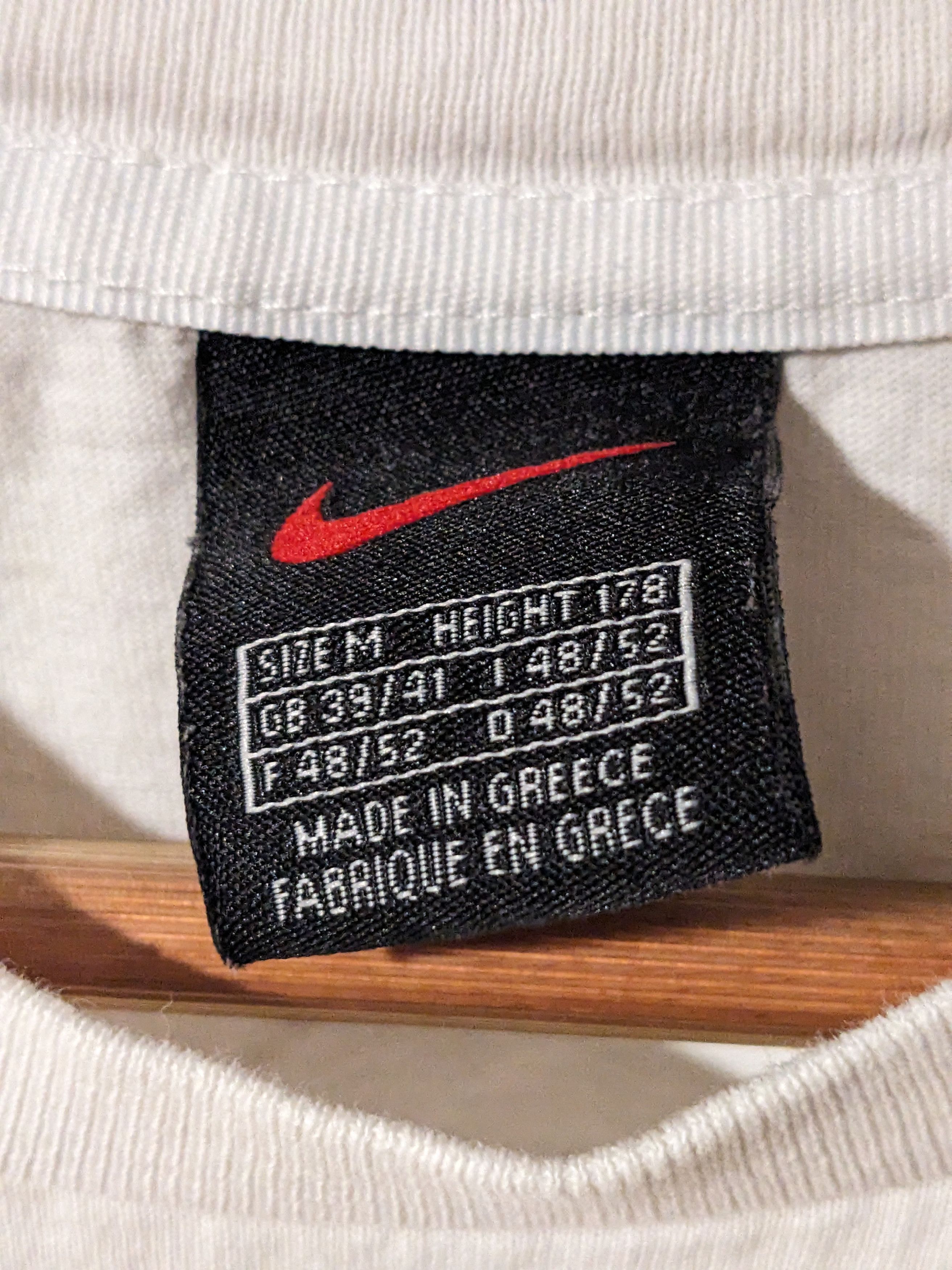 Nike × Vintage Vintage Y2K Nike Mini Swoosh Essential Check Medium T-Shirt Size US M / EU 48-50 / 2 - 3 Thumbnail
