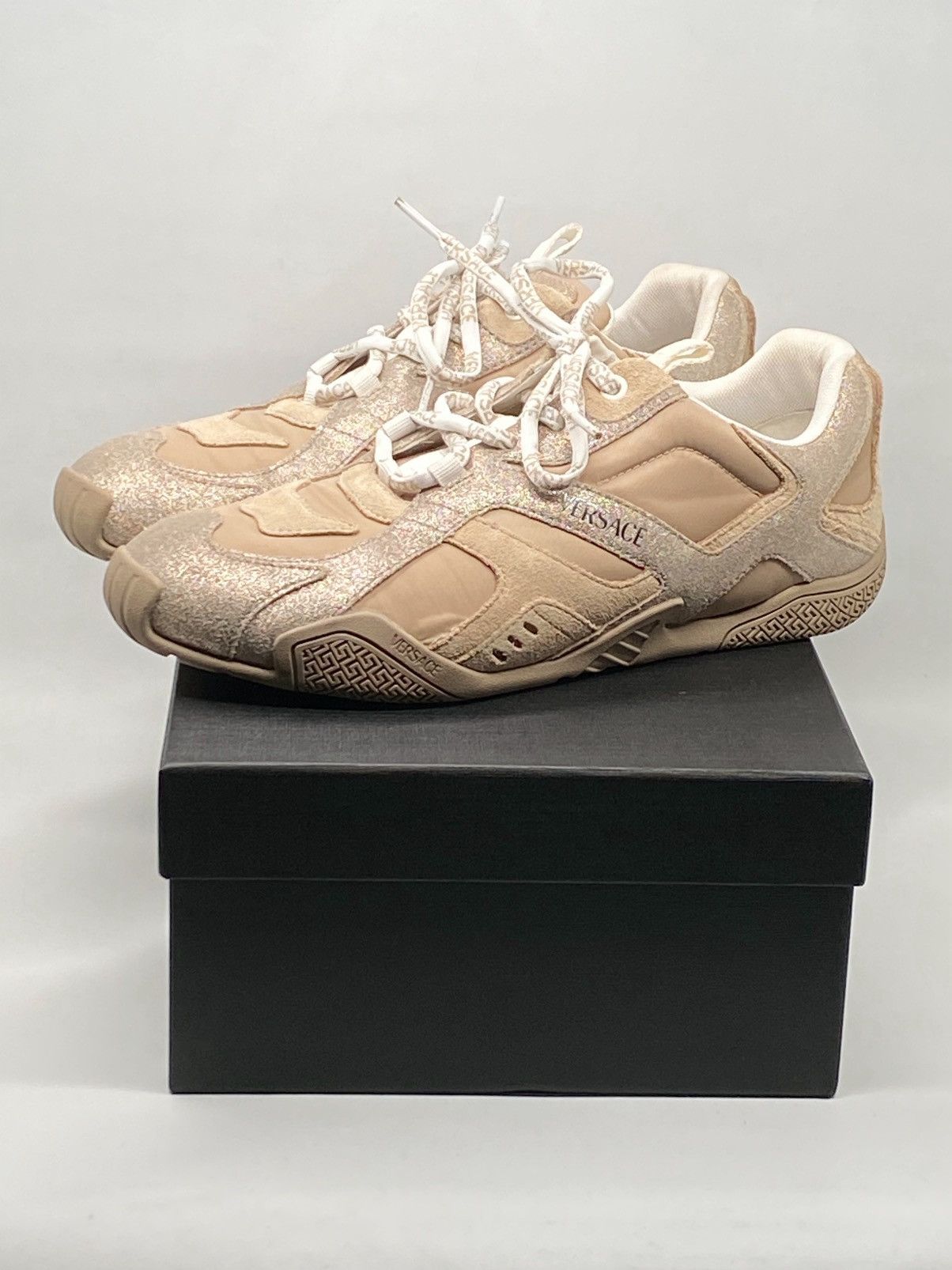 Versace Versace Galaxia Low-Top Sneakers size 40 Size US 10 / IT 40 - 15 Thumbnail