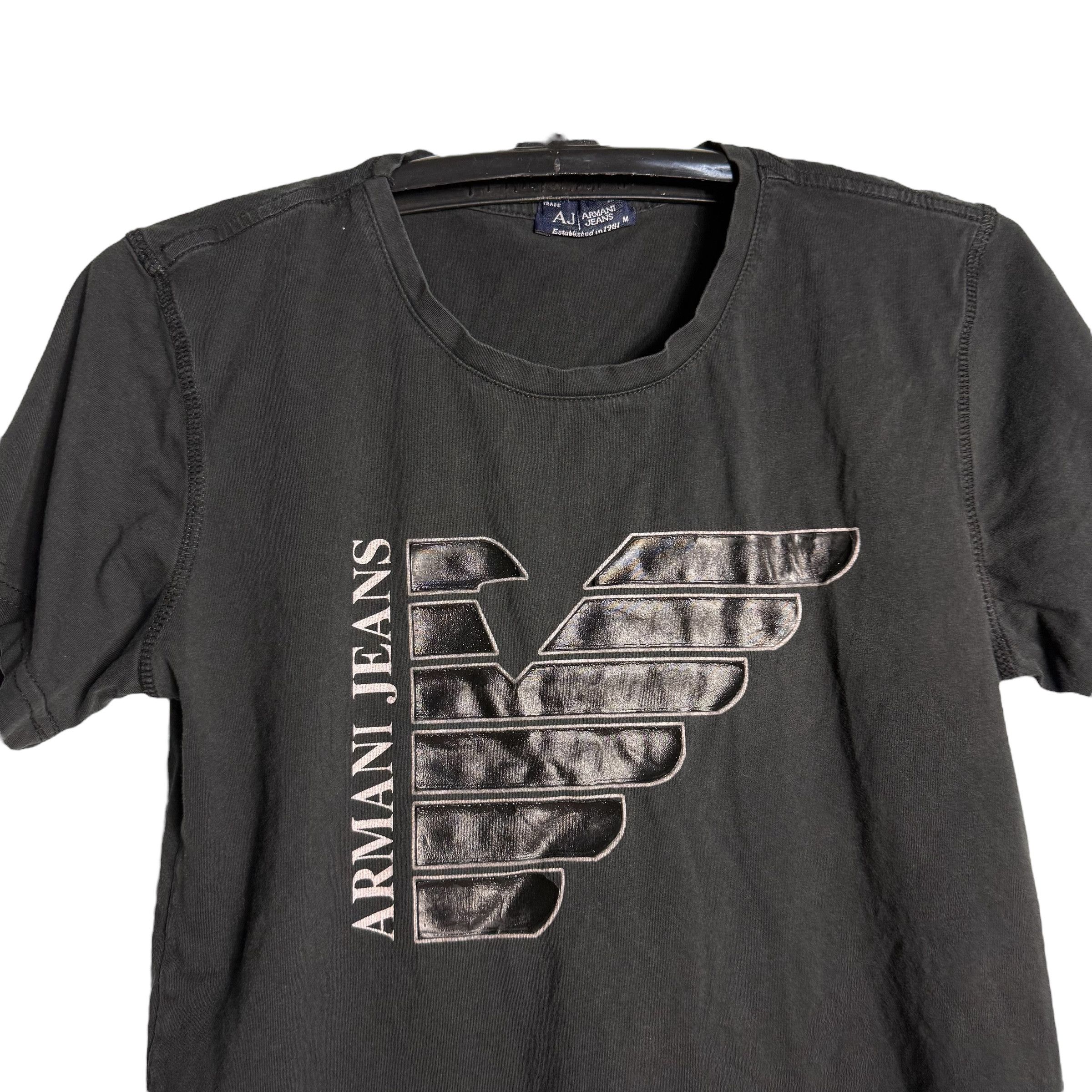 Armani 🔥RARE🔥Vintage Armani Jeans AJ OG T-shirt Size M / US 6-8 / IT 42-44 - 2 Thumbnail