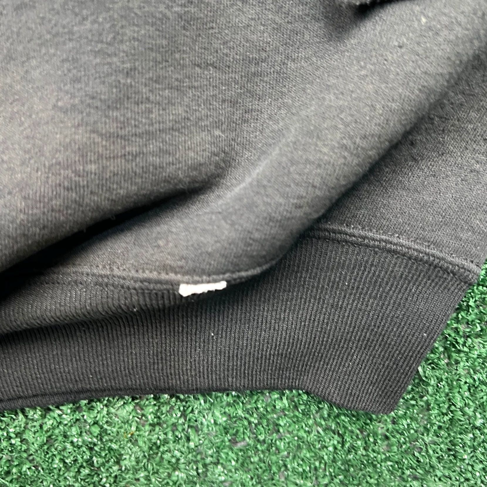 Russell Athletic VINTAGE Russell Athletic Sweatshirt Crew Neck Men XL Black 90s Pullover Fleece Lined Cotton Blend Ribbed Cuffs Hem Size US XL / EU 56 / 4 - 3 Thumbnail