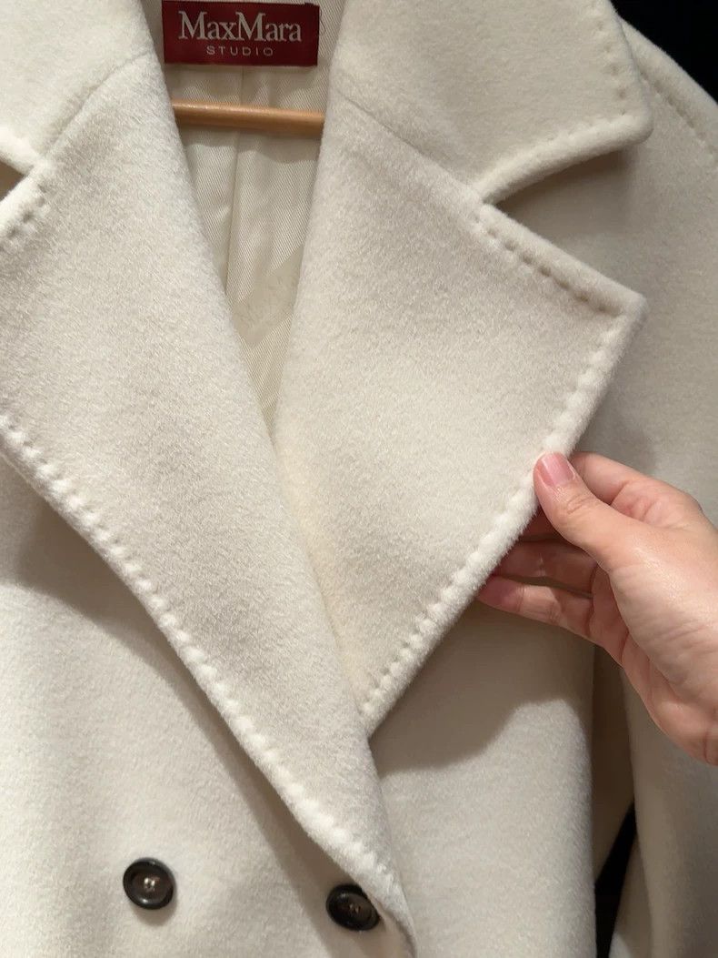 Max Mara Max Mara Wool coat, white moonlight color, 100% pure new w Size M / US 6-8 / IT 42-44 - 3 Thumbnail