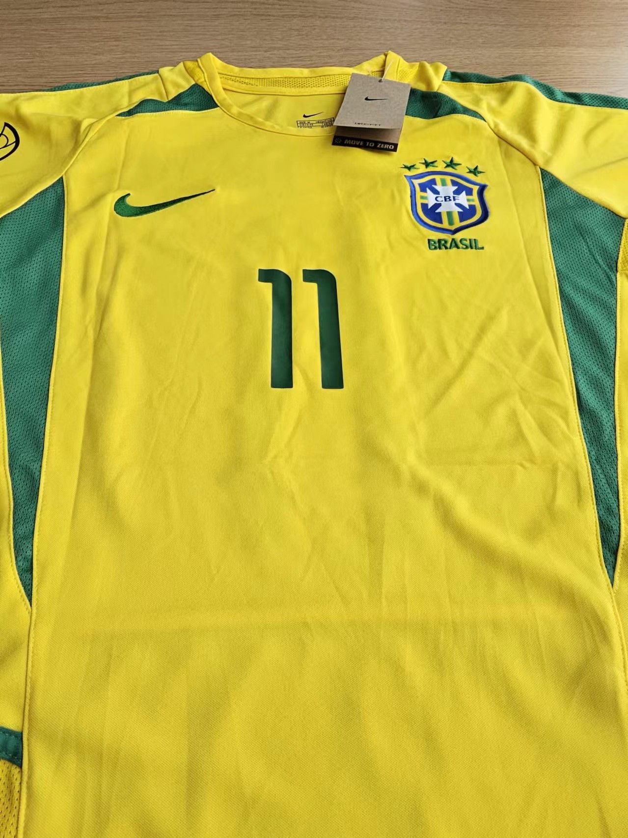 Other 2002 World Cup Brazil 11 Ronaldinho Jersey Home Size US M / EU 48-50 / 2 - 3 Thumbnail