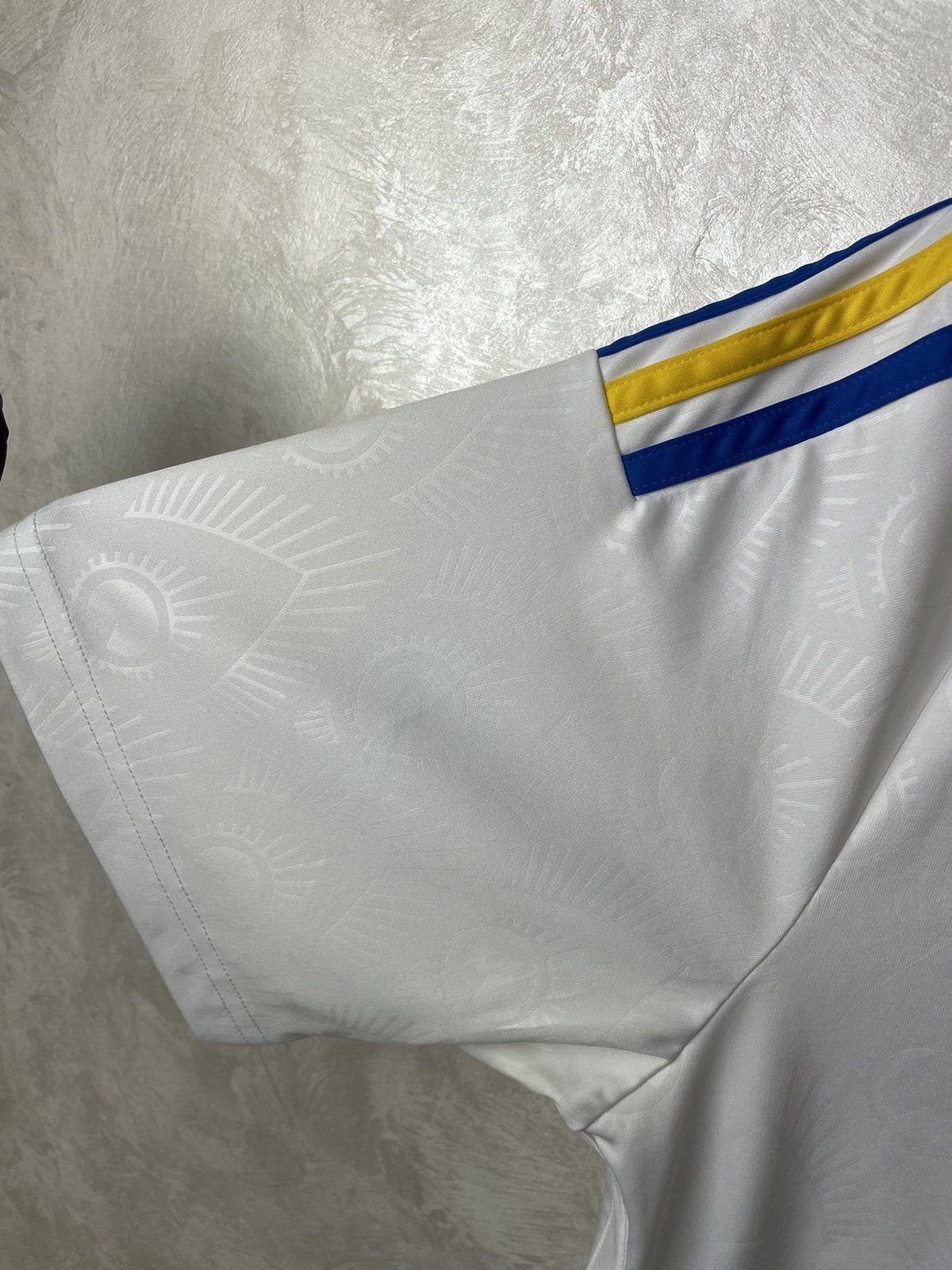 Adidas Adidas Leeds United Home football jersey 2023-24 L Size US L / EU 52-54 / 3 - 6 Thumbnail