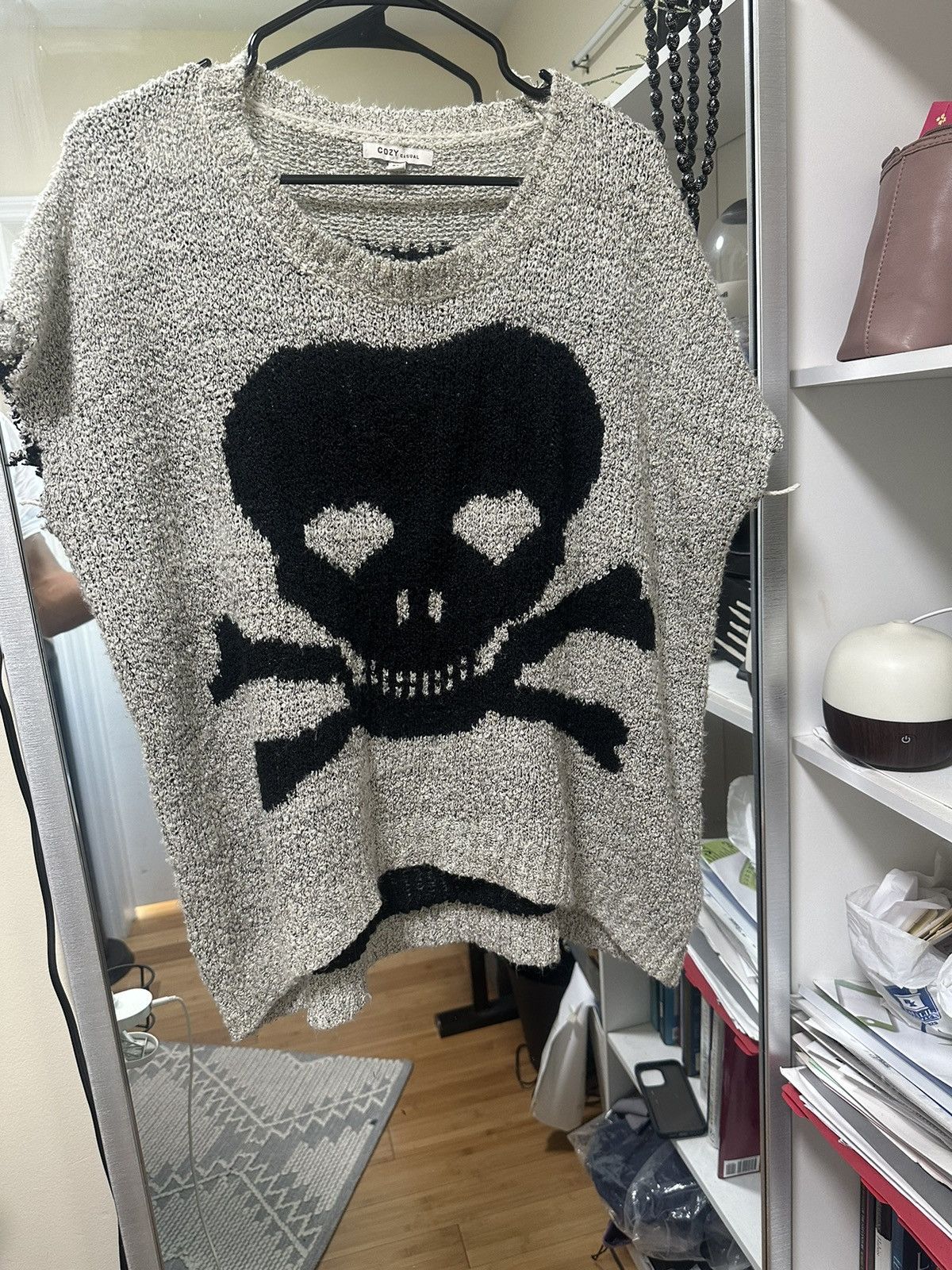 Japanese Brand Heart Eyed Skulls sleeveless knit Size US M / EU 48-50 / 2 - 2 Thumbnail