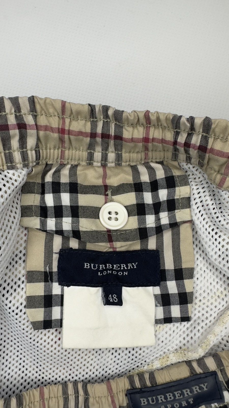 Burberry × Vintage Burberry Sport vintage nova check shorts rare items Size US 40 / EU 56 - 6 Thumbnail