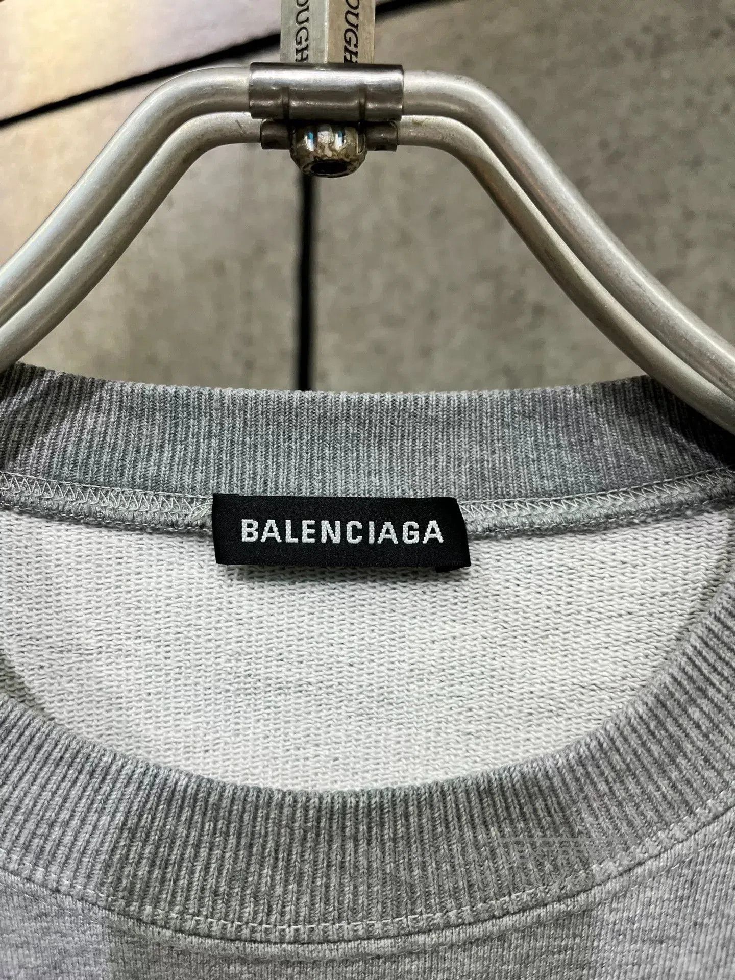 Balenciaga Balenciaga Gray Crewneck Logo Sweatshirt M. Size US M / EU 48-50 / 2 - 4 Thumbnail
