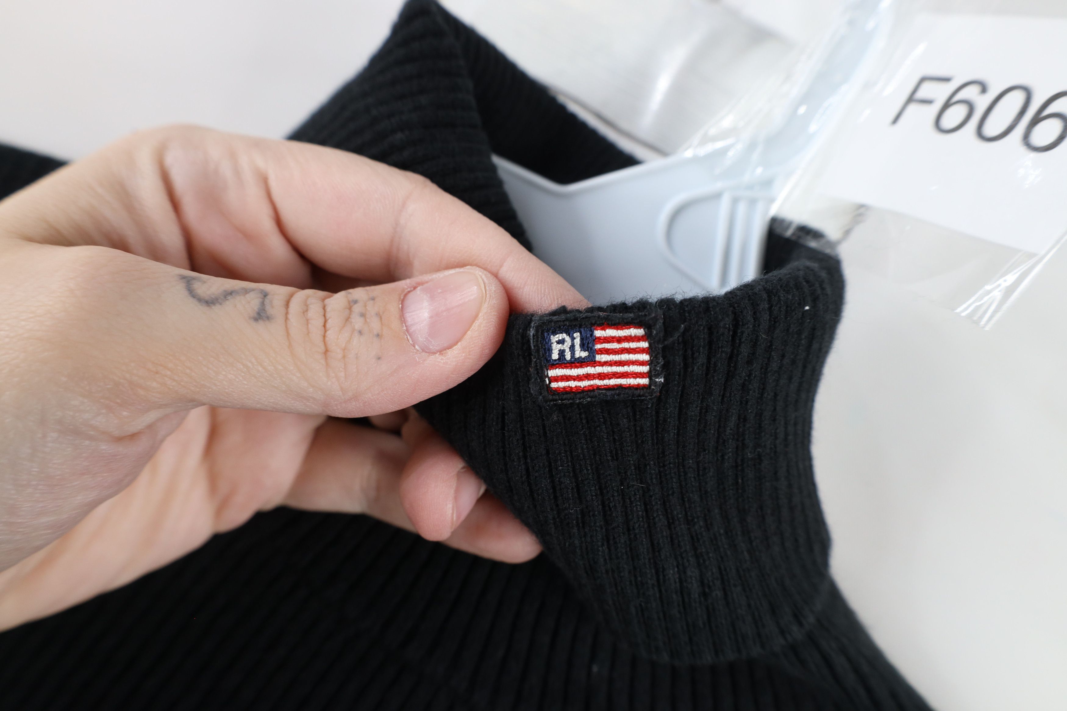 Ralph Lauren × Vintage Vintage 90s Ralph Lauren Flag Ribbed Knit Turtleneck Sweater Size S / US 4 / IT 40 - 4 Thumbnail