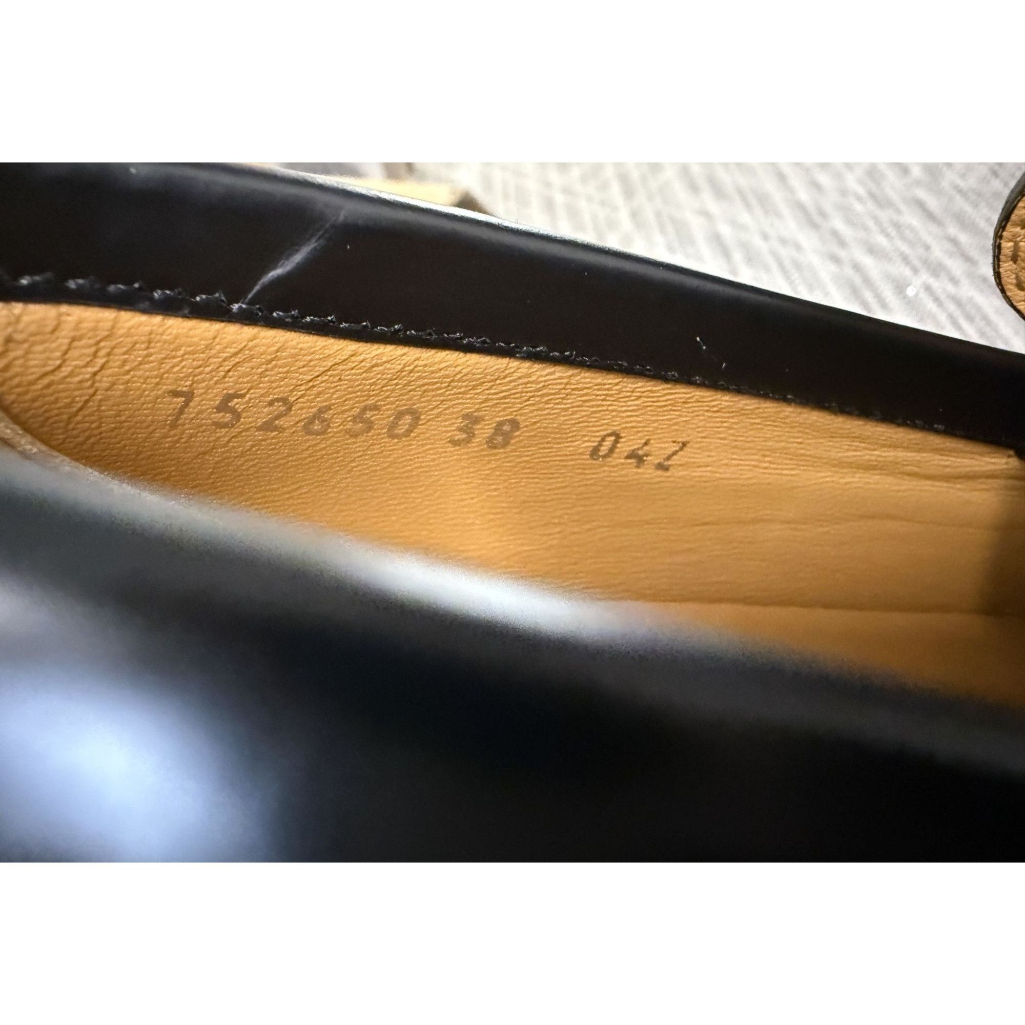 Gucci Gucci Womens Black Leather Loafers With Interlocking G Chain Size US 8 / IT 38 - 5 Thumbnail