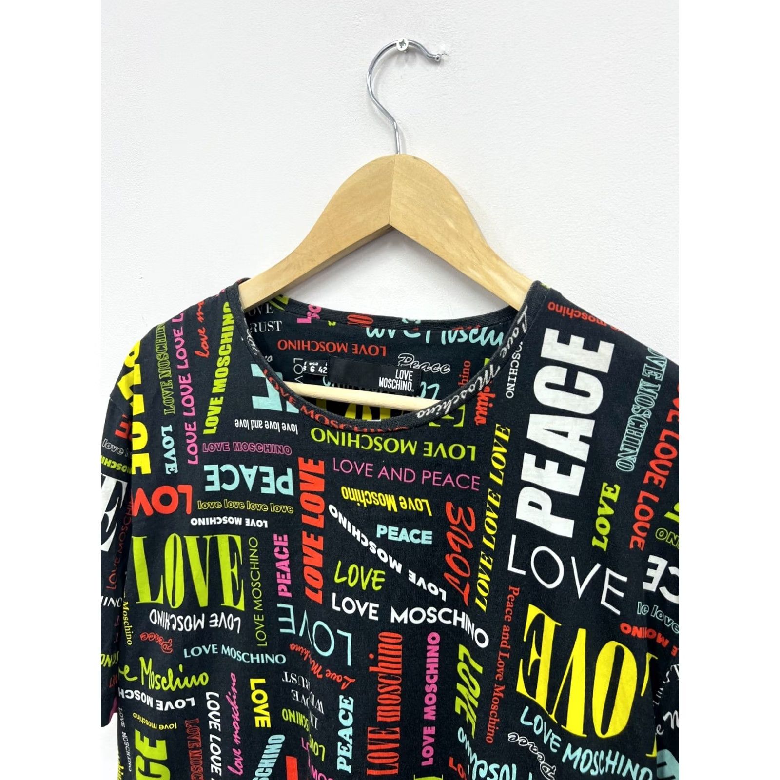 Moschino Moschino T-Shirt Women Allover Logo Multicolor Crew Neck Short Sleeve GB 10 US 6 Modern Regular Fit 2020s Concert Music Theme Size M / US 6-8 / IT 42-44 - 3 Thumbnail