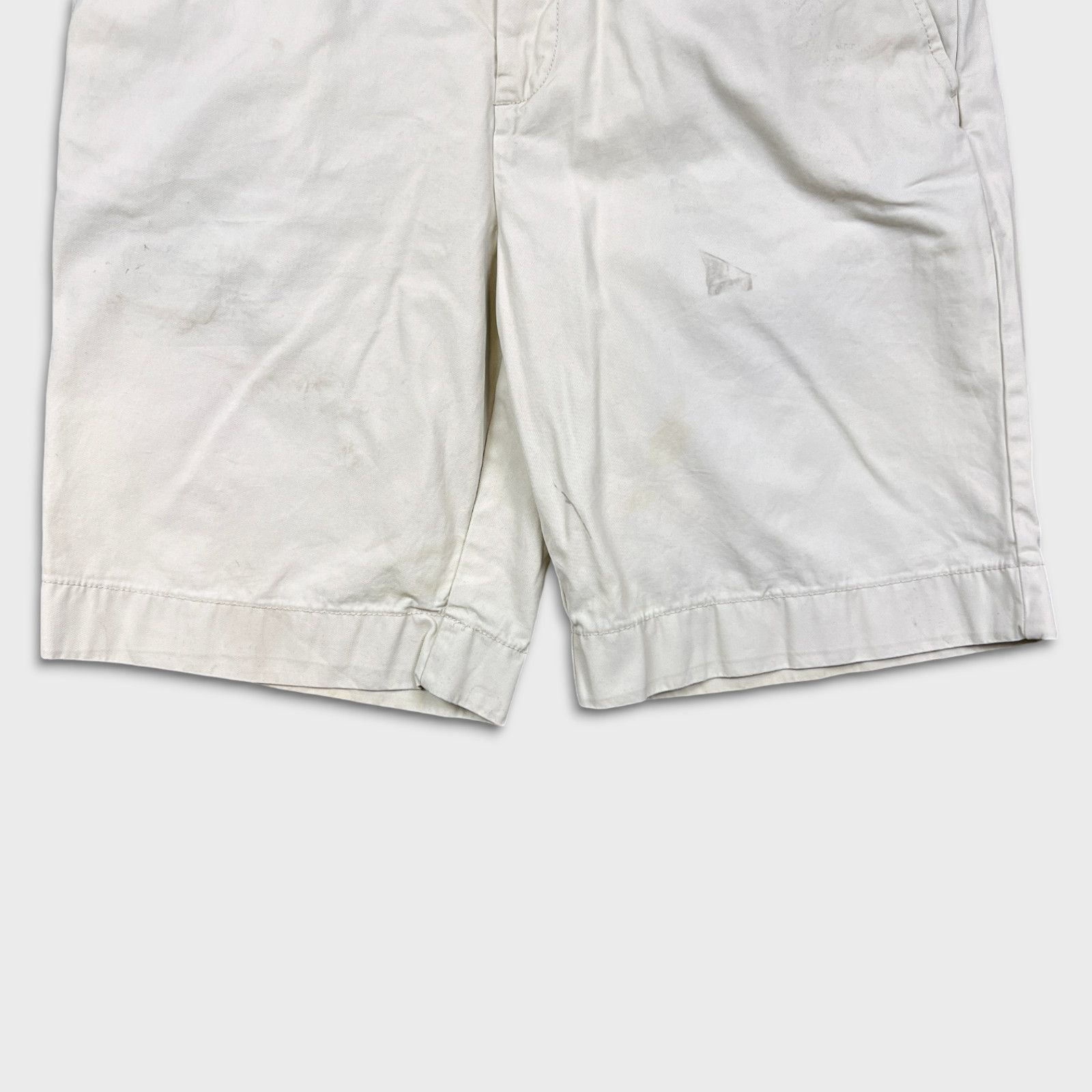 Tommy Hilfiger × Vintage Tommy Hilfiger Shorts Size 34 Classic Fit Casual Chino Pants Size US 34 / EU 50 - 3 Thumbnail