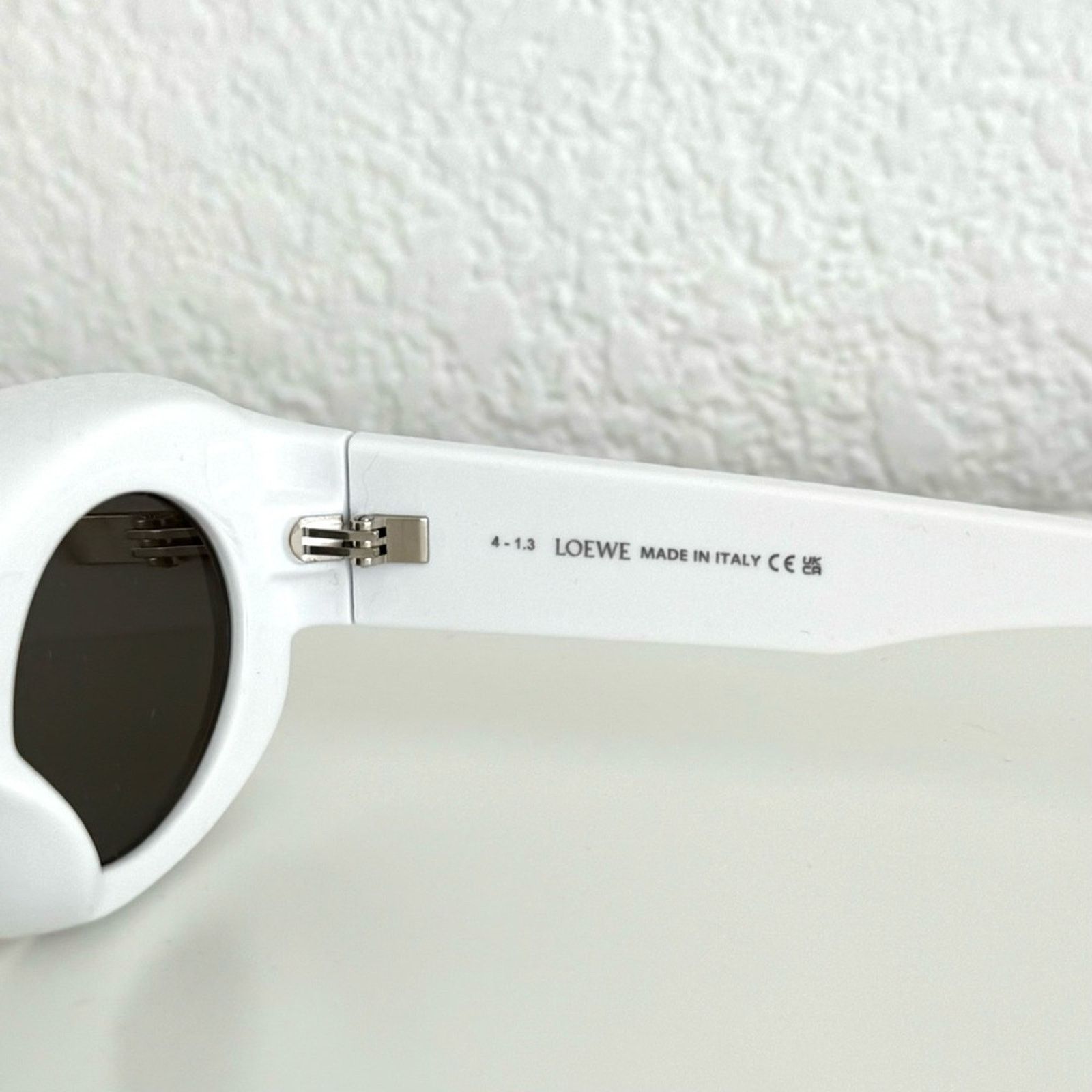 Loewe New! Loewe Sunglasses, LW40033I 39E, Authentic Size ONE SIZE - 7 Thumbnail