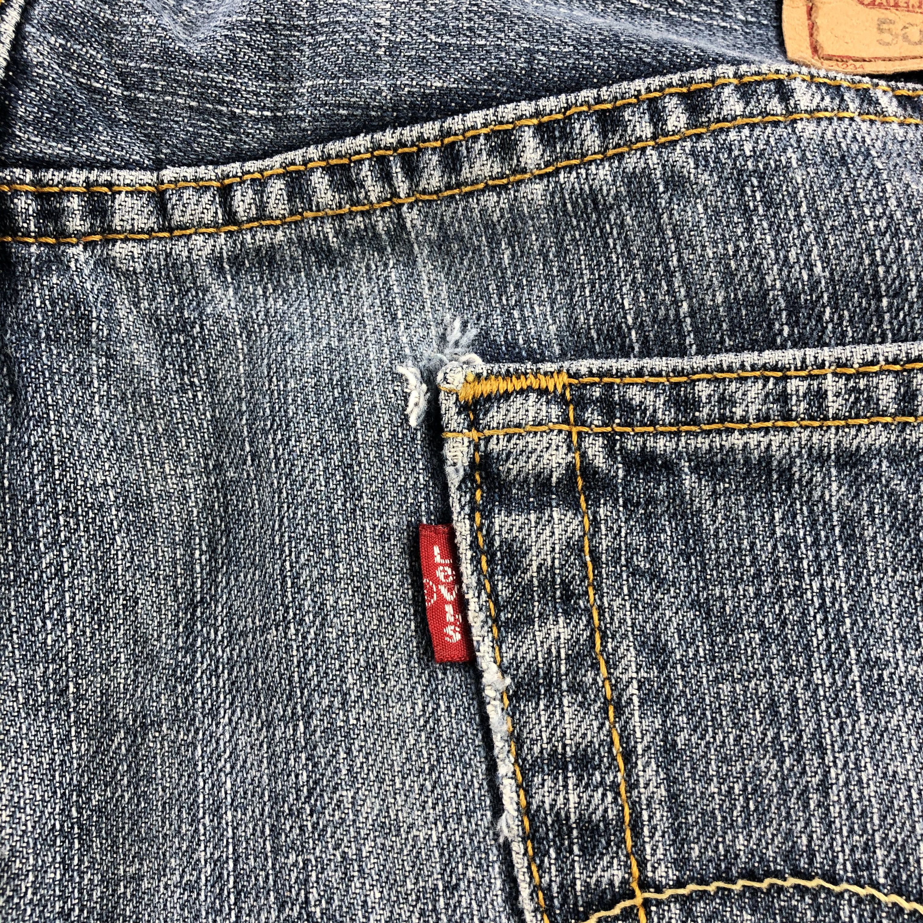 Levi's Vintage Levis 505 Jeans Regular Fit Denim KJ1024 Size US 36 / EU 52 - 9 Thumbnail