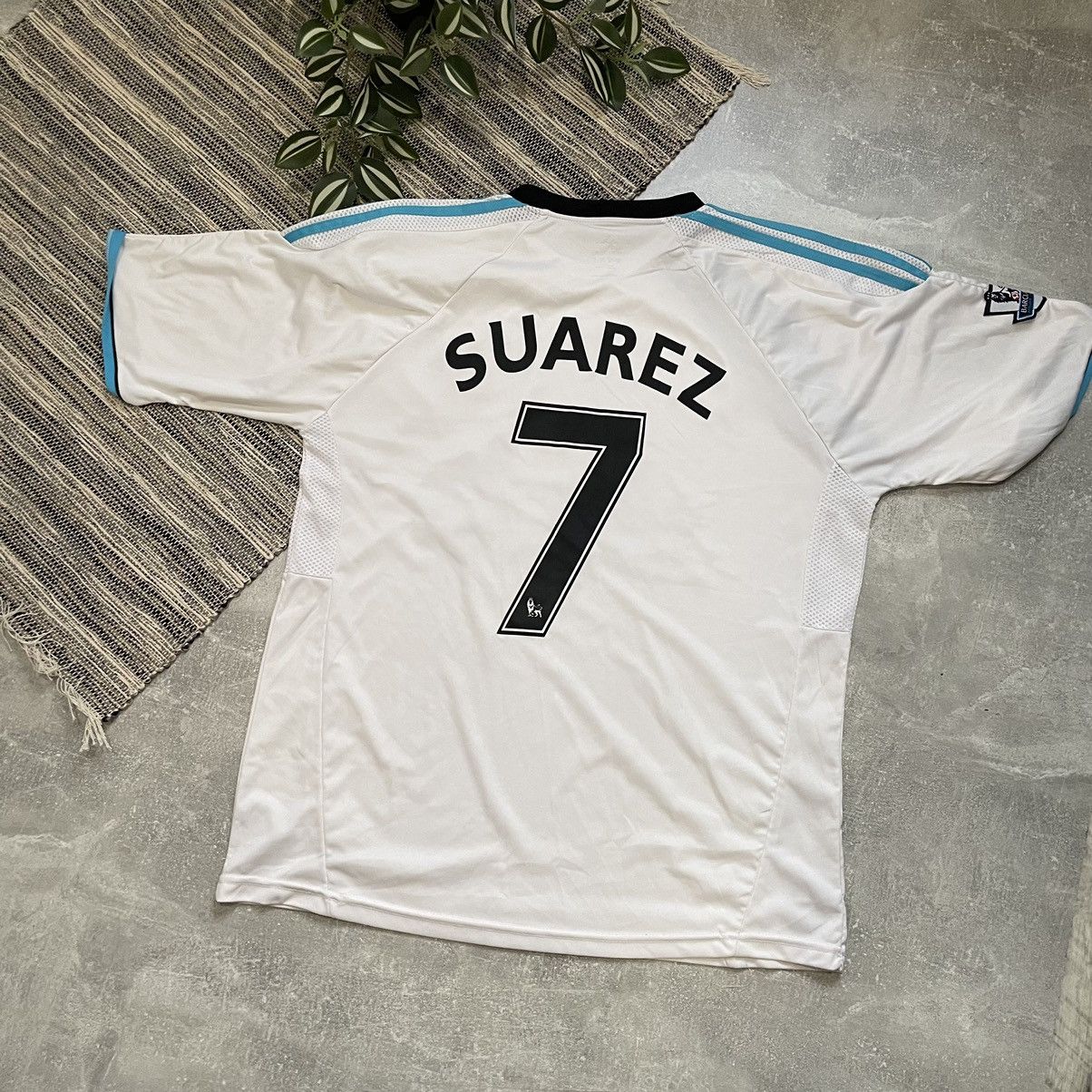 Vintage tee Liverpool Adidas 90s away shirt jersey Suarez 7
