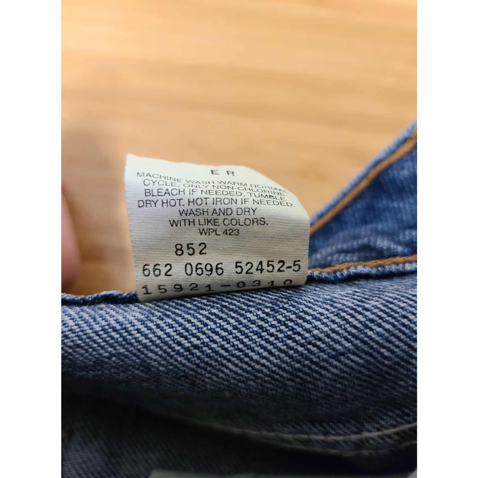 Levi's VINTAGE Levis 921 Jeans Women's 16 Medium Orange Tab Tapered Leg Fit 15921 Size 38" / US 16 / IT 52 - 7 Thumbnail