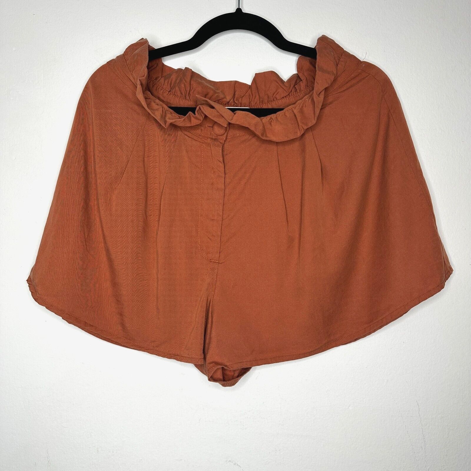 REVOLVE Lovers + Friends Rust Paperbag Tati High Waist Button Shorts Size 30" / US 8 / IT 44 - 1 Thumbnail