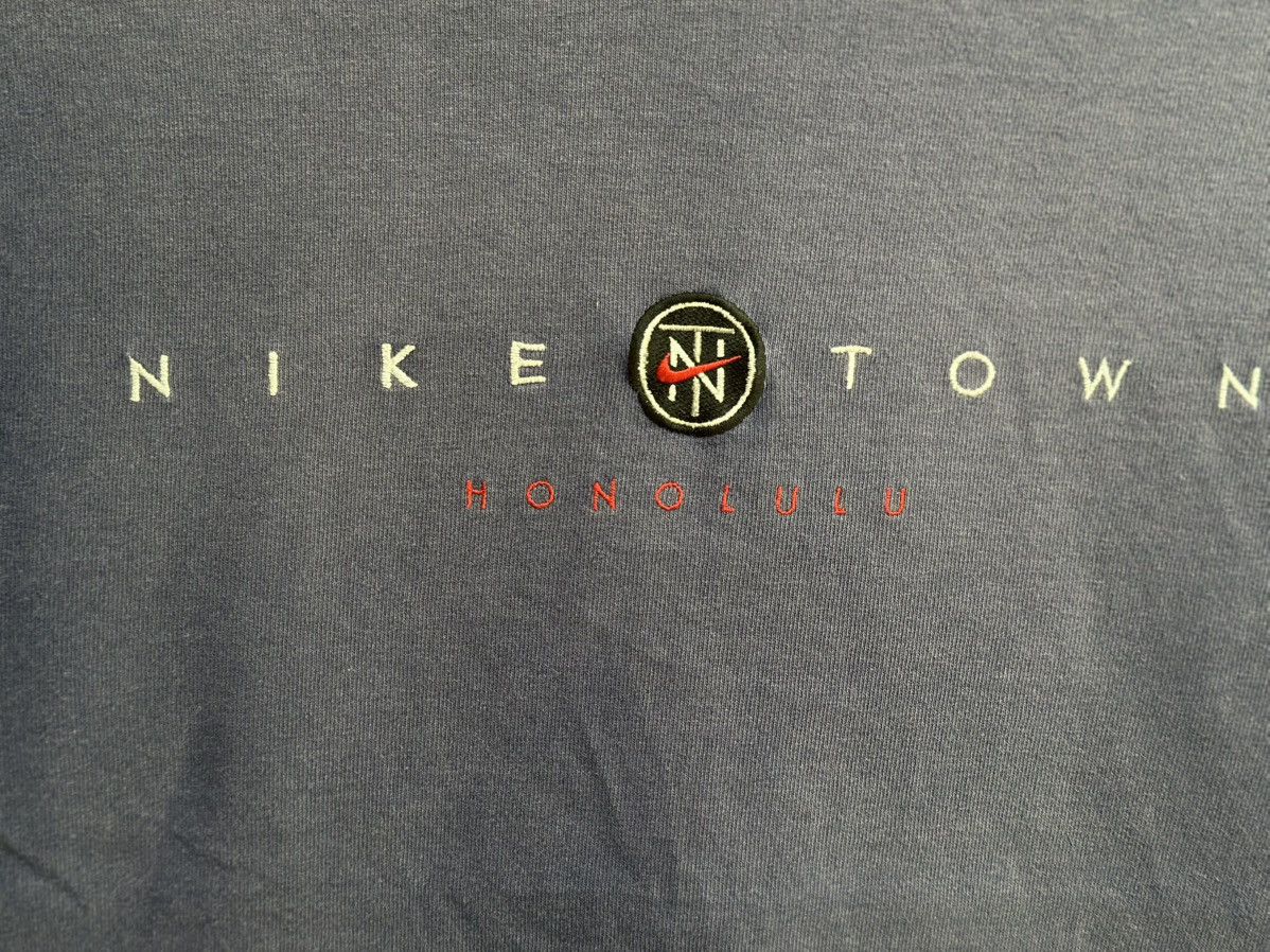 Nike × Vintage Vintage Nike Town Honolulu Sun Faded Tee Size US M / EU 48-50 / 2 - 5 Thumbnail